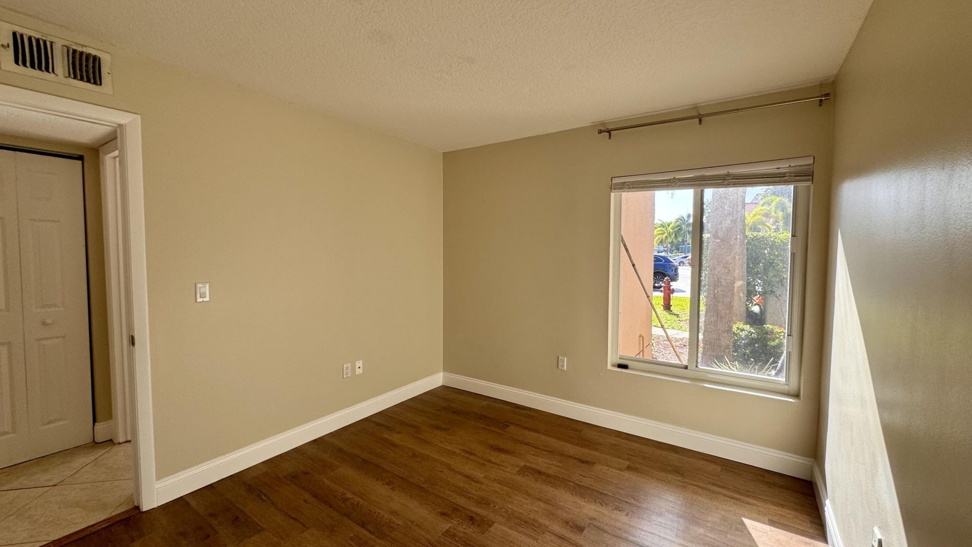 815 W Boynton Beach Boulevard, Unit 10-105, Boynton Beach, FL 33426 Photo
