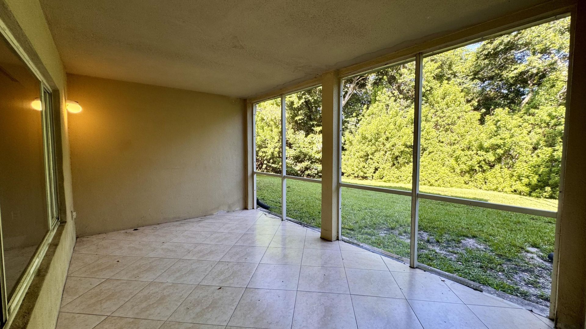 815 W Boynton Beach Boulevard, Unit 10-105, Boynton Beach, FL 33426 Photo
