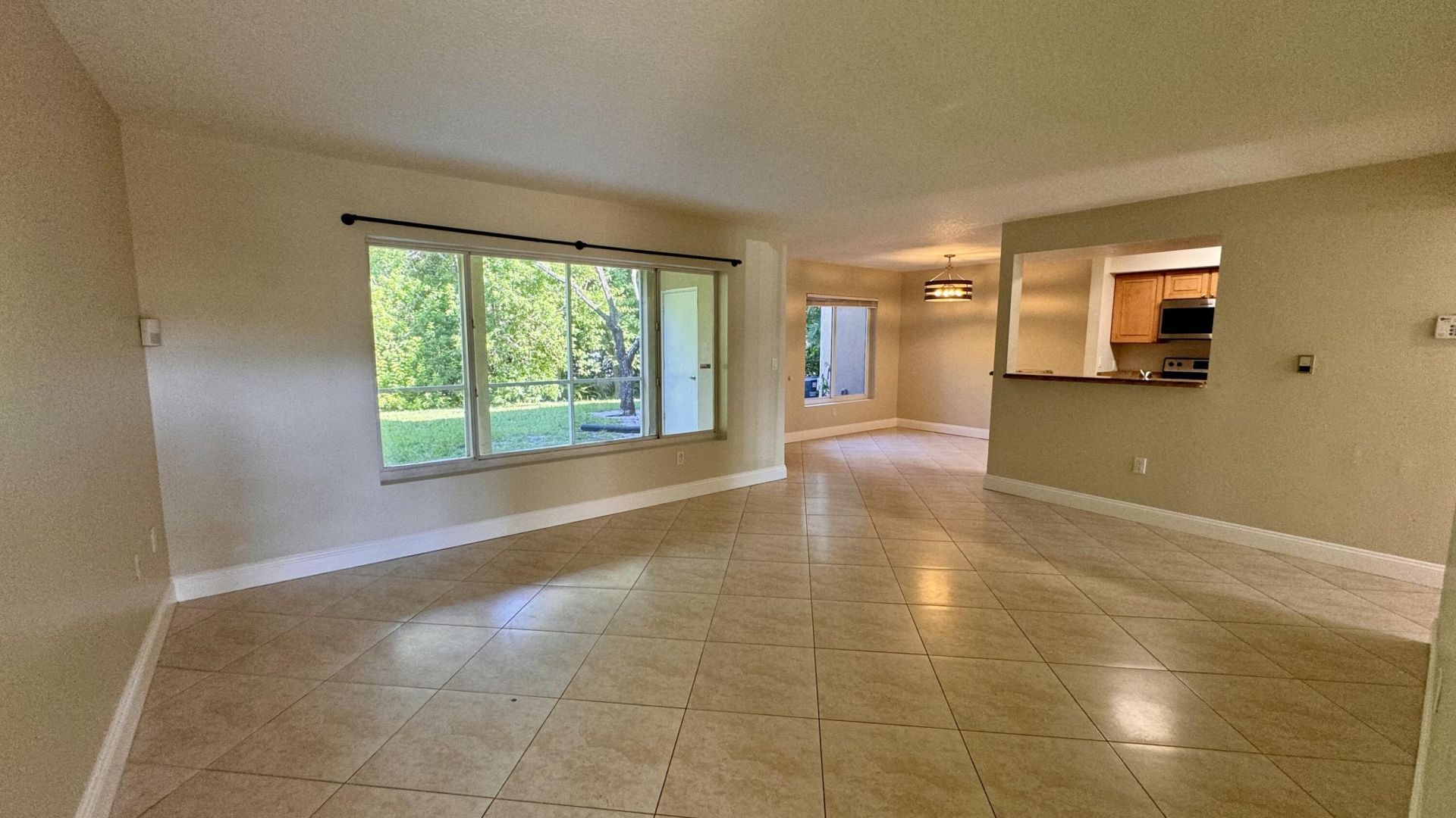815 W Boynton Beach Boulevard, Unit 10-105, Boynton Beach, FL 33426 Photo