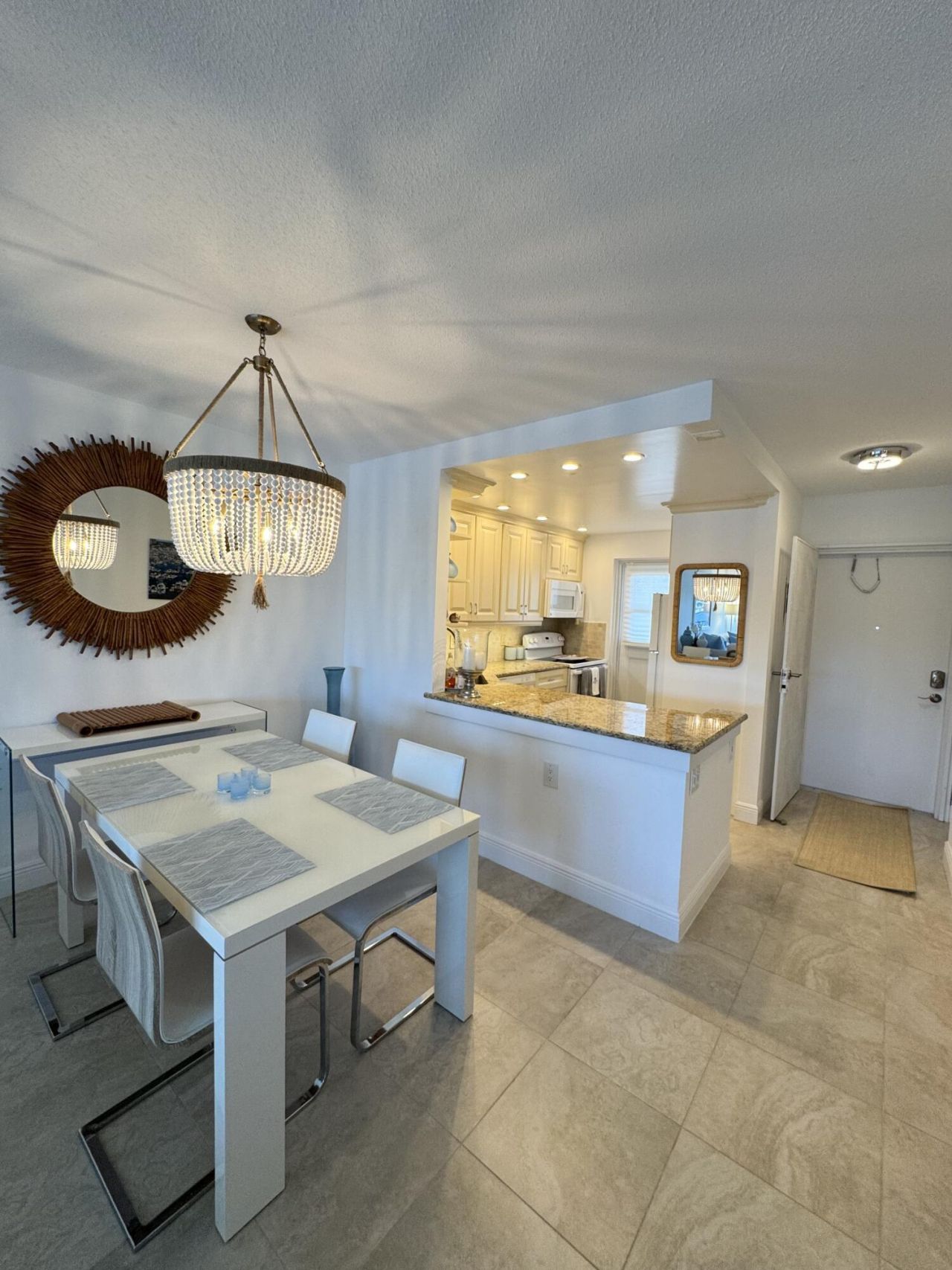 390 N Federal Highway, Unit 203, Deerfield Beach, FL 33441 Photo