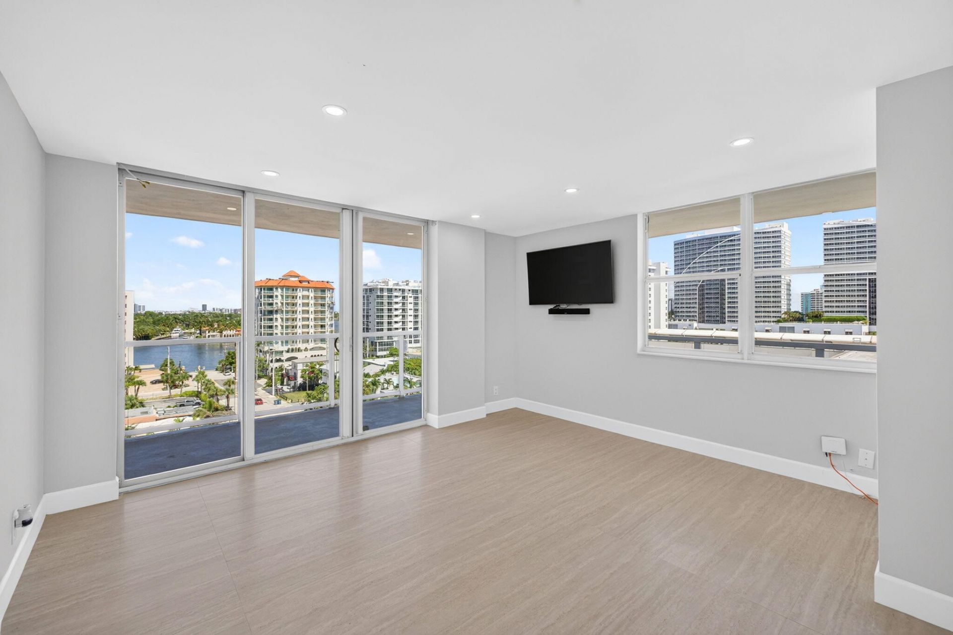209 N Fort Lauderdale Beach Boulevard N, Unit 8a, Fort Lauderdale, FL 33304 Photo