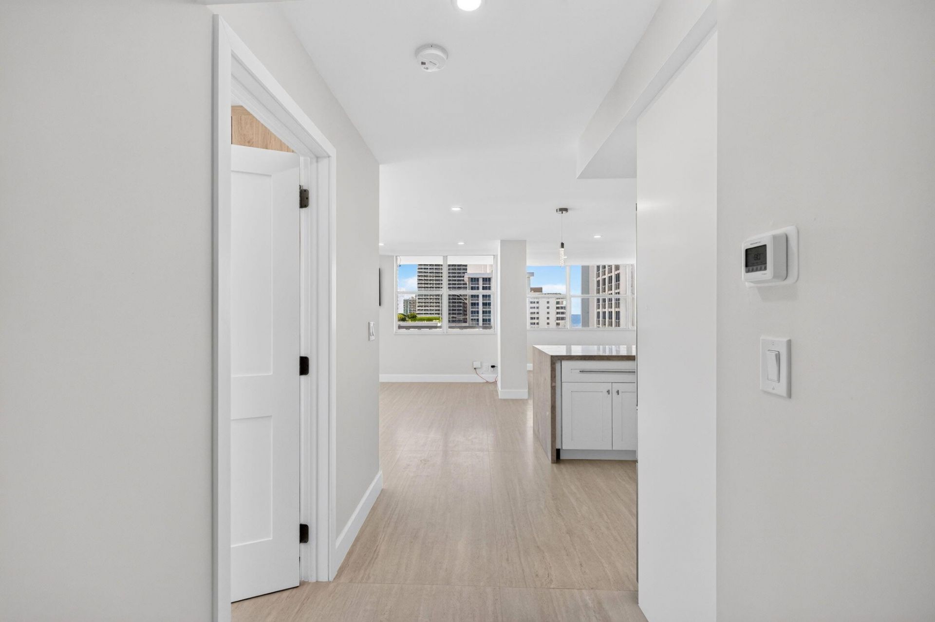 209 N Fort Lauderdale Beach Boulevard N, Unit 8a, Fort Lauderdale, FL 33304 Photo
