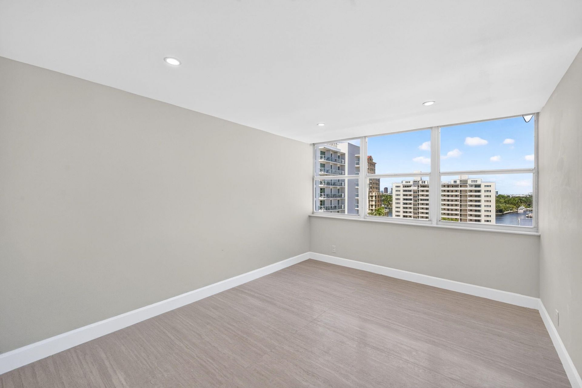 209 N Fort Lauderdale Beach Boulevard N, Unit 8a, Fort Lauderdale, FL 33304 Photo