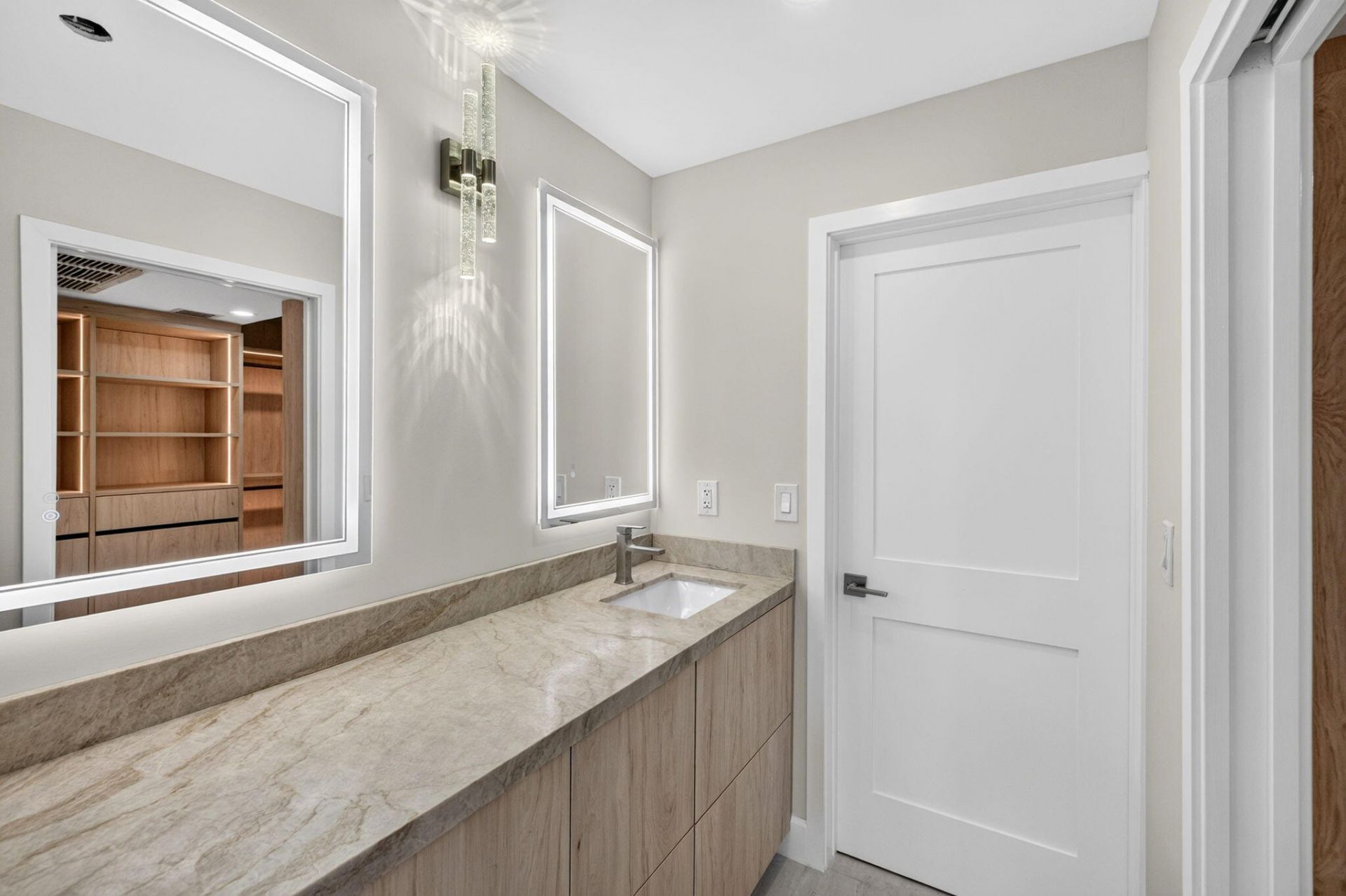 209 N Fort Lauderdale Beach Boulevard N, Unit 8a, Fort Lauderdale, FL 33304 Photo