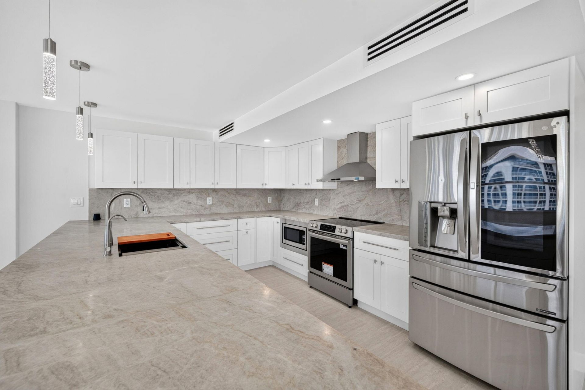 209 N Fort Lauderdale Beach Boulevard N, Unit 8a, Fort Lauderdale, FL 33304 Photo
