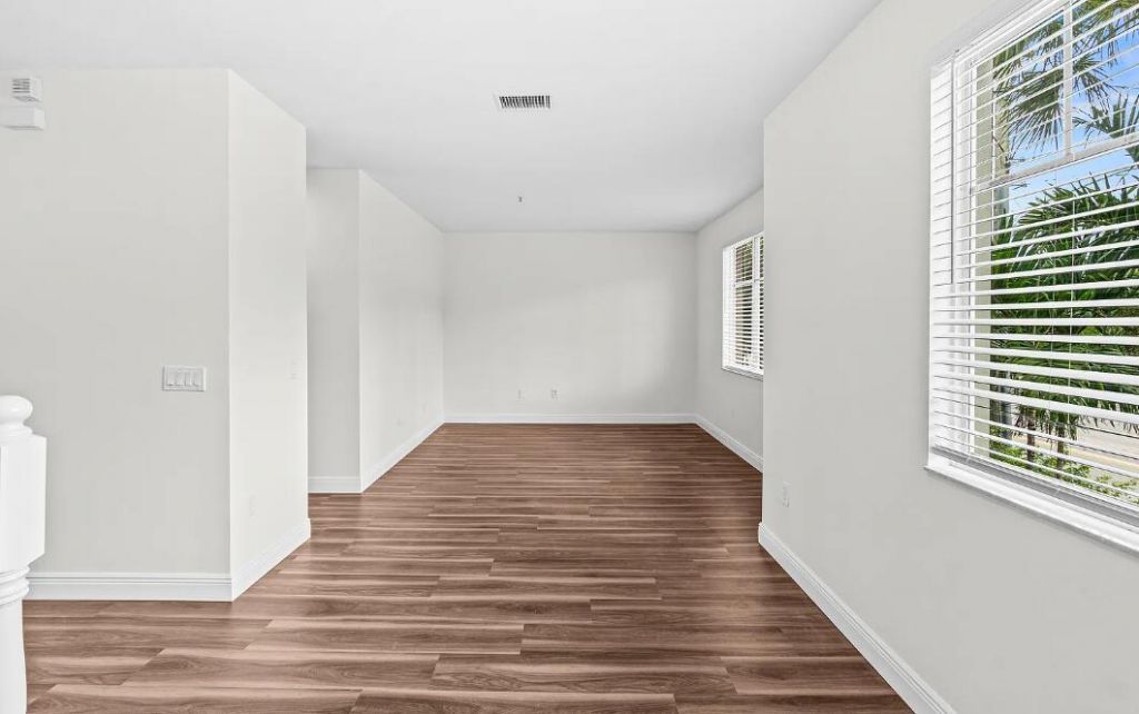 536 N West 39th Circle, Boca Raton, FL 33431 Photo