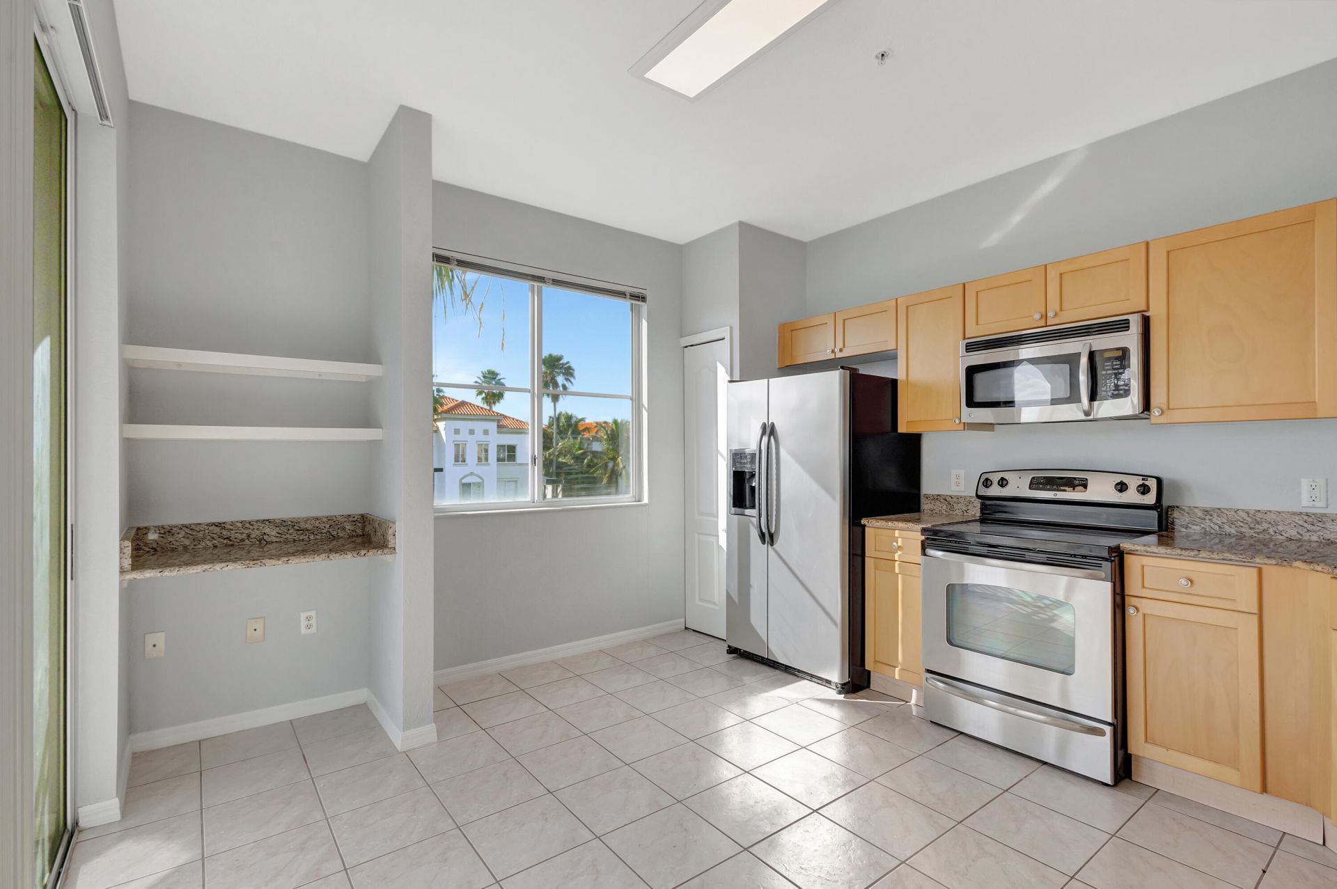11020 Legacy Drive, Unit 303, Palm Beach Gardens, FL 33410 Photo