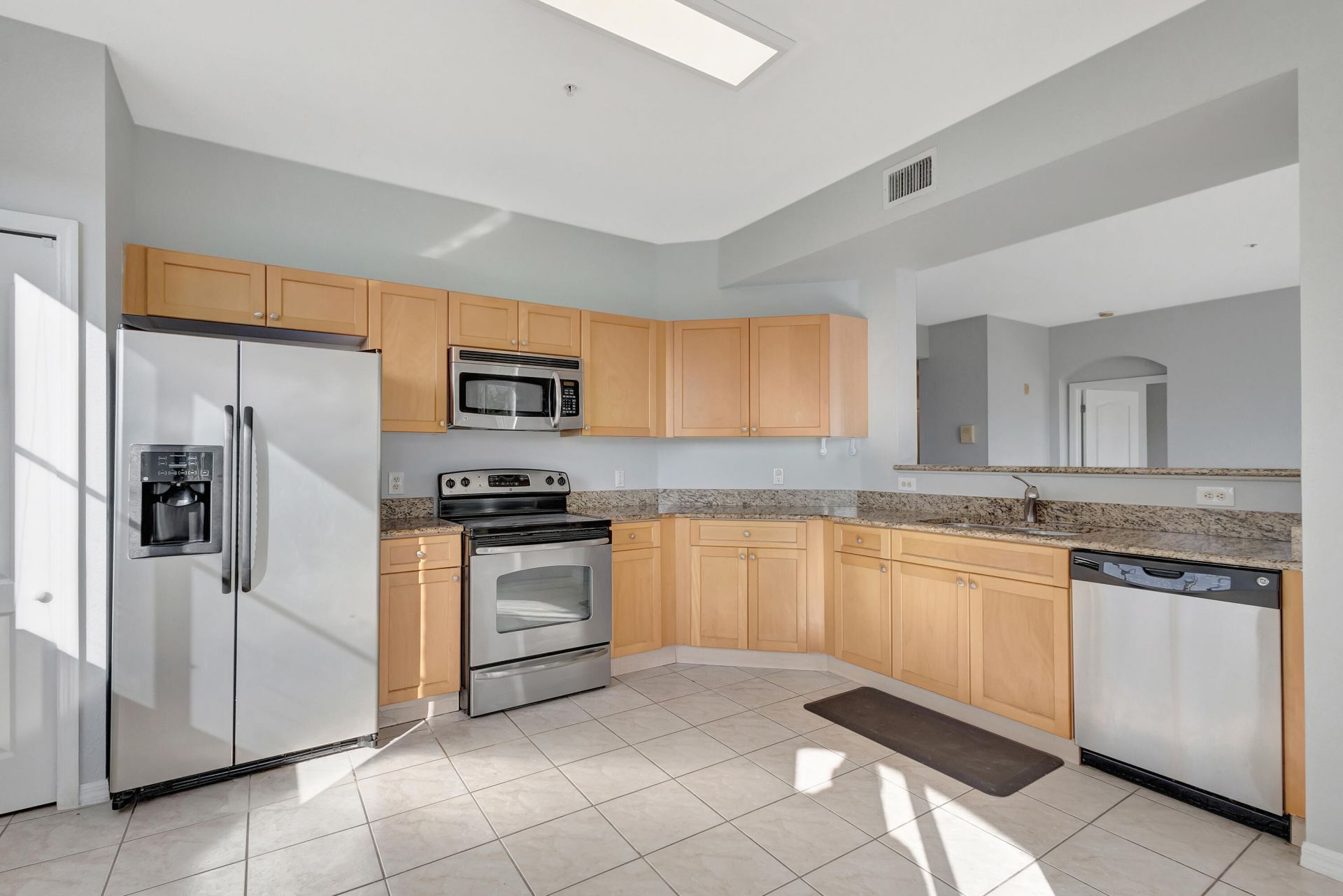 11020 Legacy Drive, Unit 303, Palm Beach Gardens, FL 33410 Photo