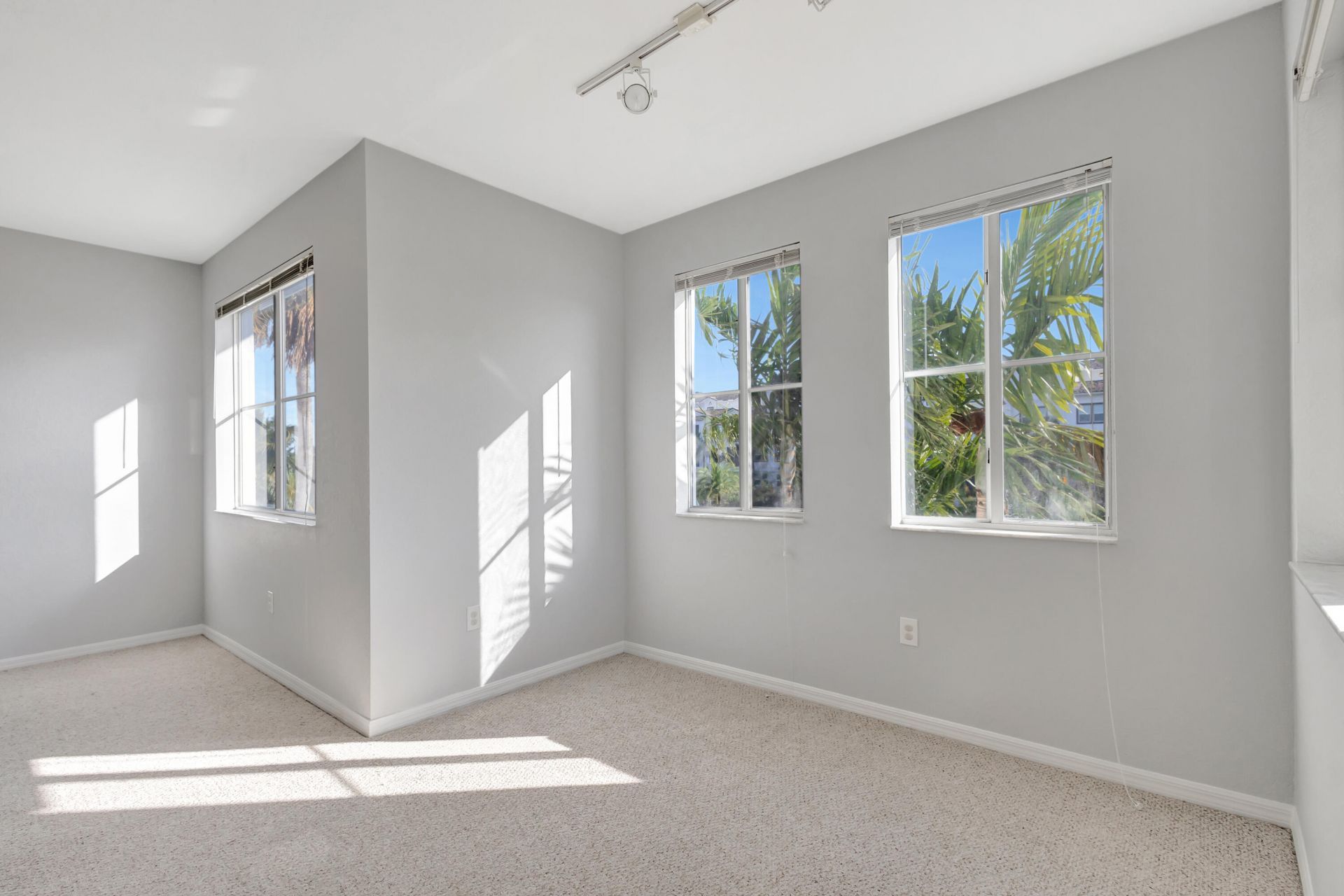 11020 Legacy Drive, Unit 303, Palm Beach Gardens, FL 33410 Photo