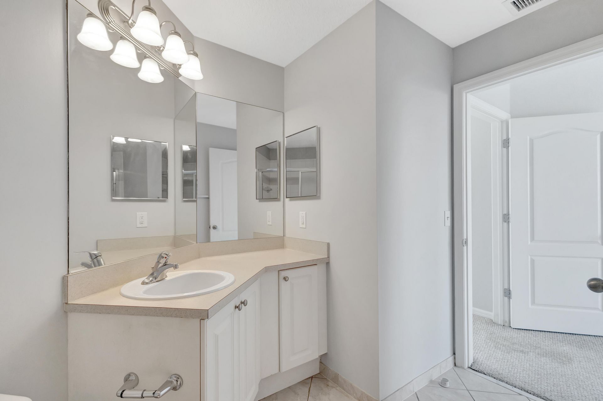 11020 Legacy Drive, Unit 303, Palm Beach Gardens, FL 33410 Photo