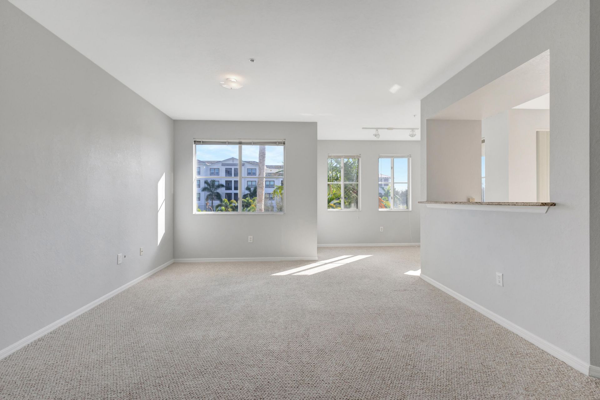 11020 Legacy Drive, Unit 303, Palm Beach Gardens, FL 33410 Photo