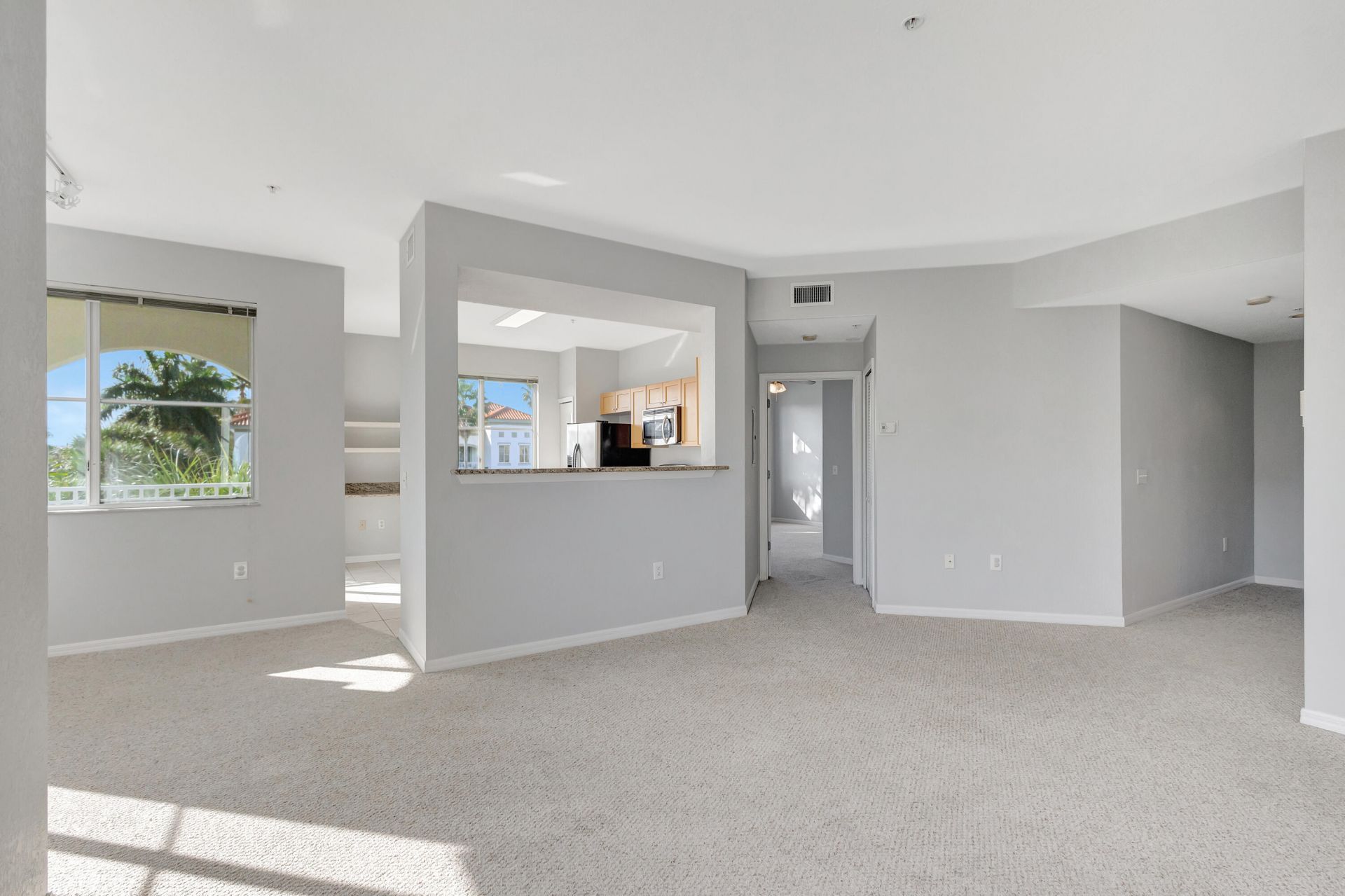 11020 Legacy Drive, Unit 303, Palm Beach Gardens, FL 33410 Photo