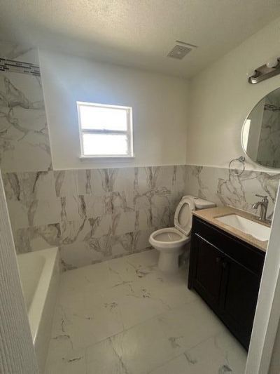 5218 NW West Piper Circle, Port Saint Lucie, FL 34986 Photo
