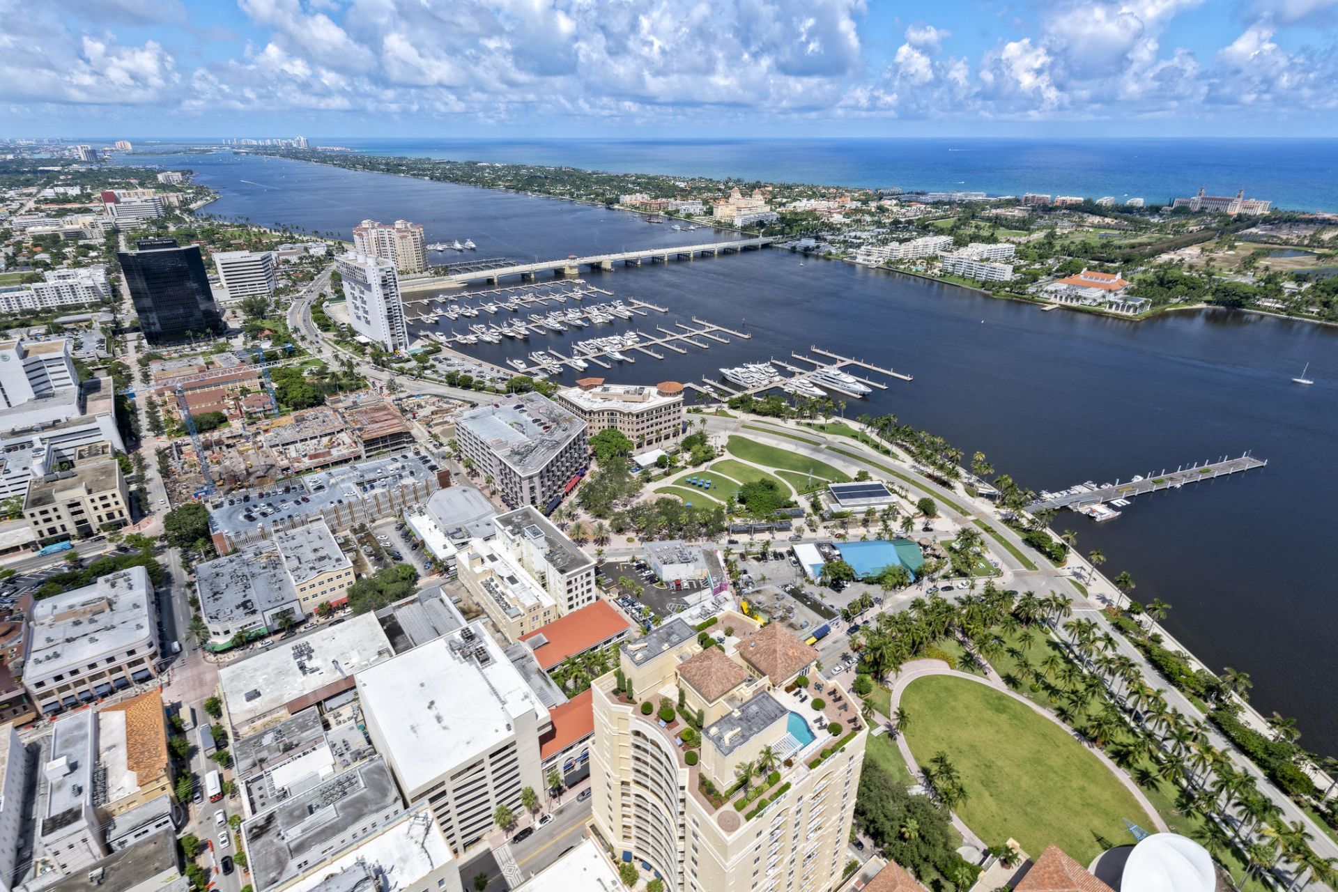 1045 Lake Shore Drive, Unit 206, Lake Park, FL 33403 Photo