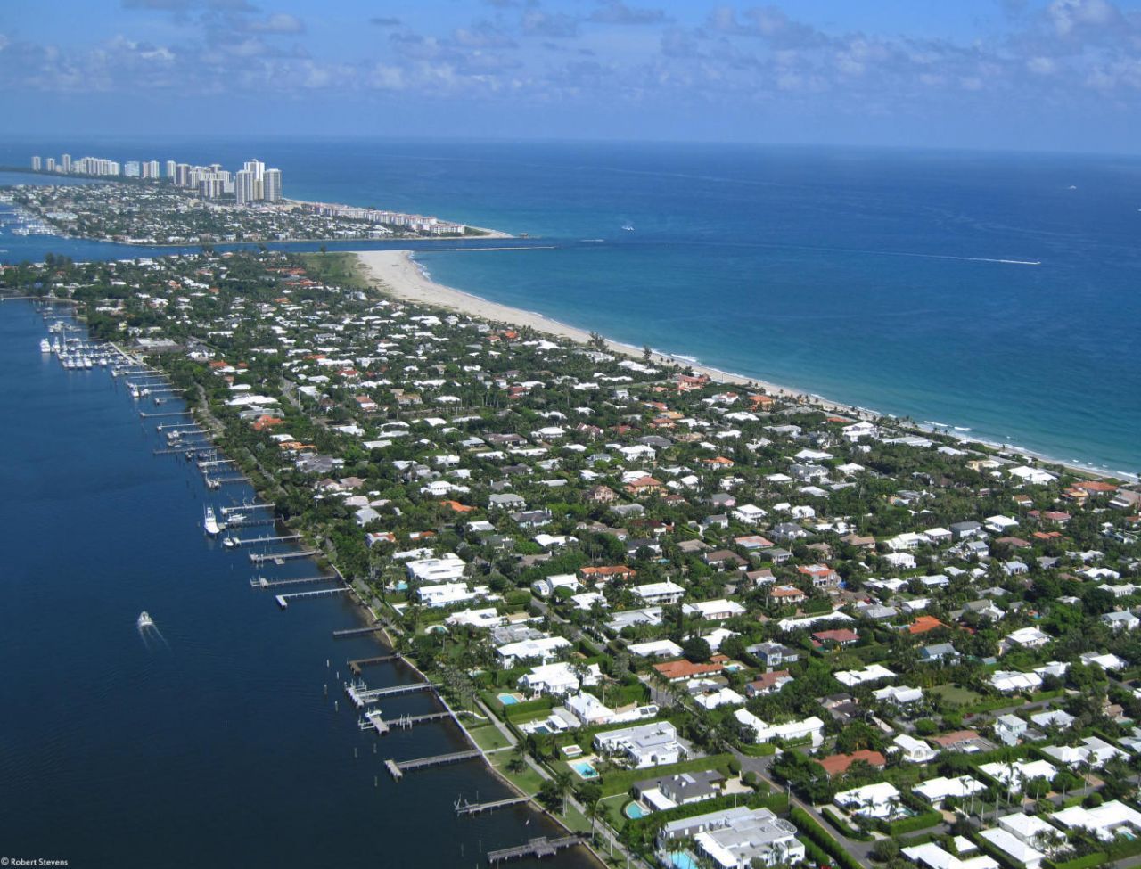 1045 Lake Shore Drive, Unit 206, Lake Park, FL 33403 Photo