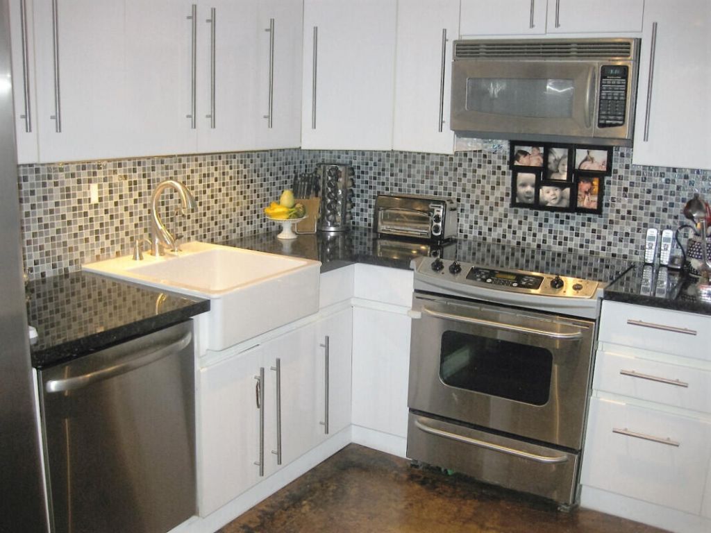 100 Bayview Drive, Unit 1825, Sunny Isles Beach, FL 33160 Photo