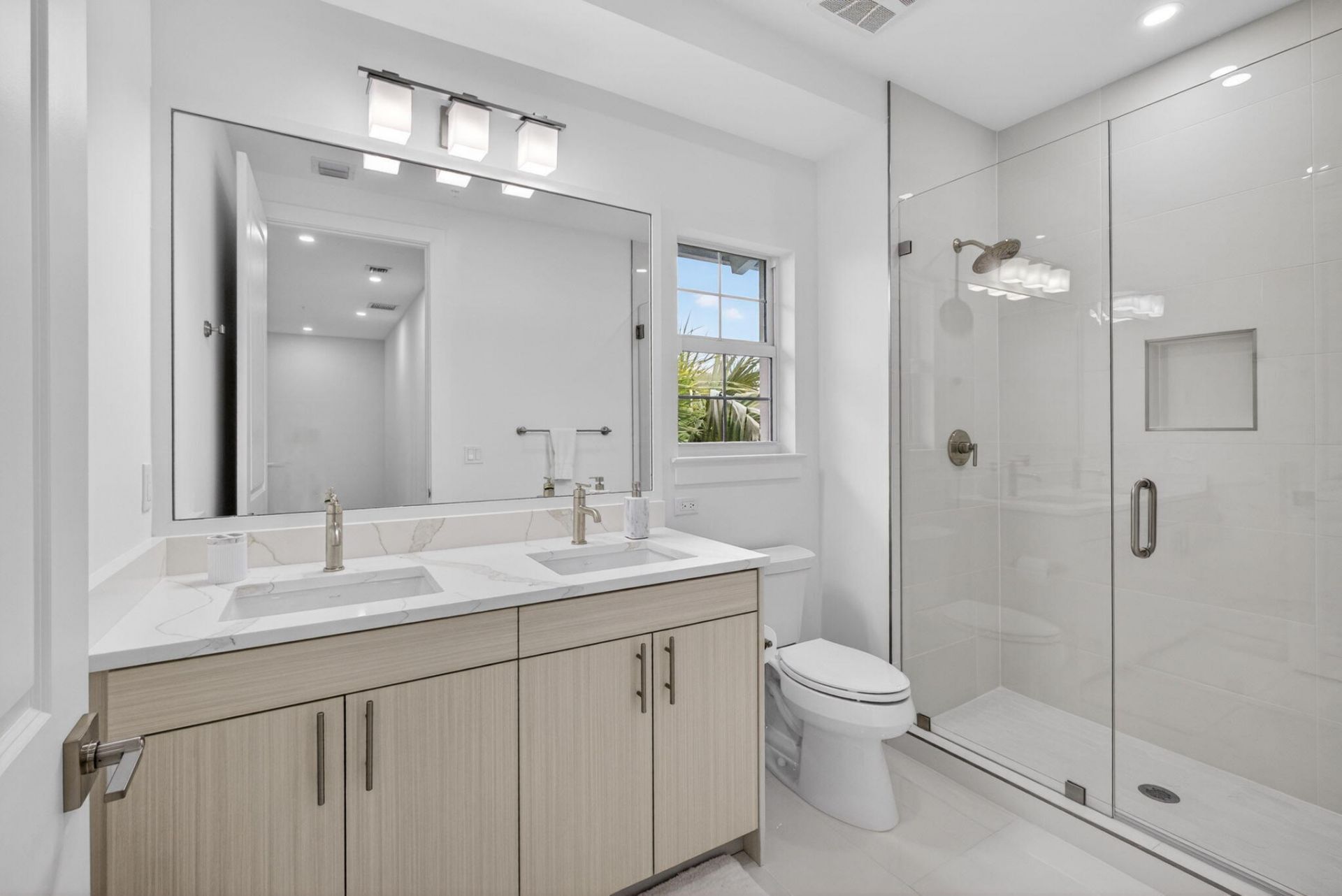 130 Water Pointe Place, Unit 7, Jupiter, FL 33477 Photo