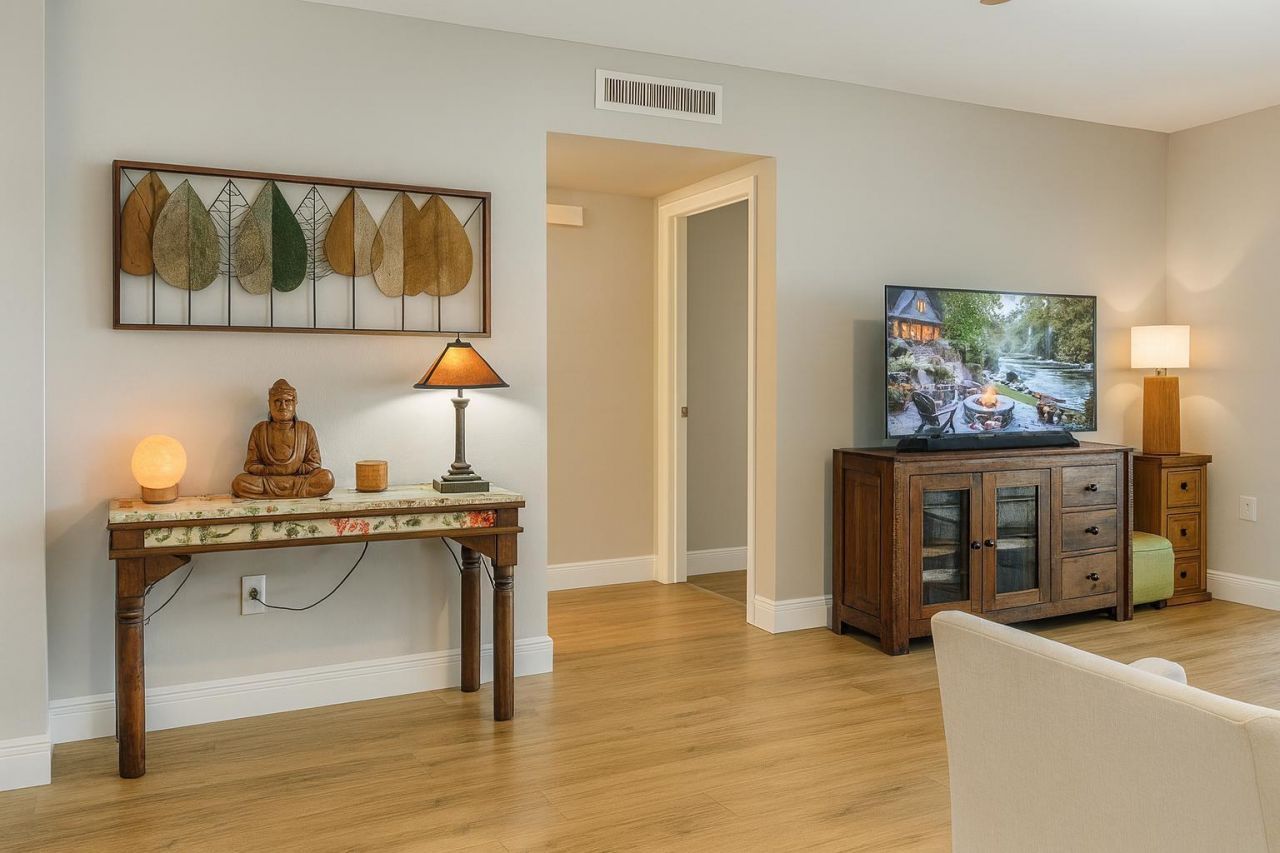 3850 Washington Street, Unit 215, Hollywood, FL 33021 Photo