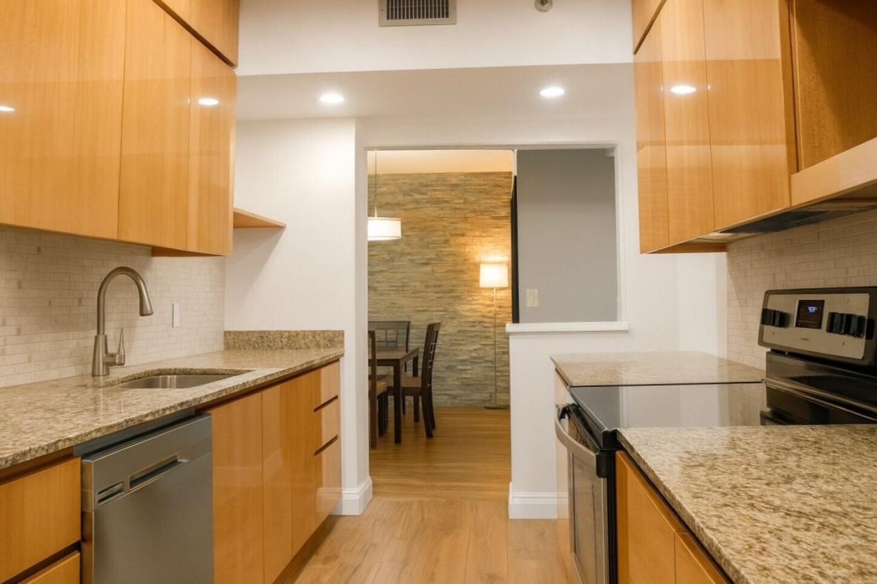 3850 Washington Street, Unit 215, Hollywood, FL 33021 Photo