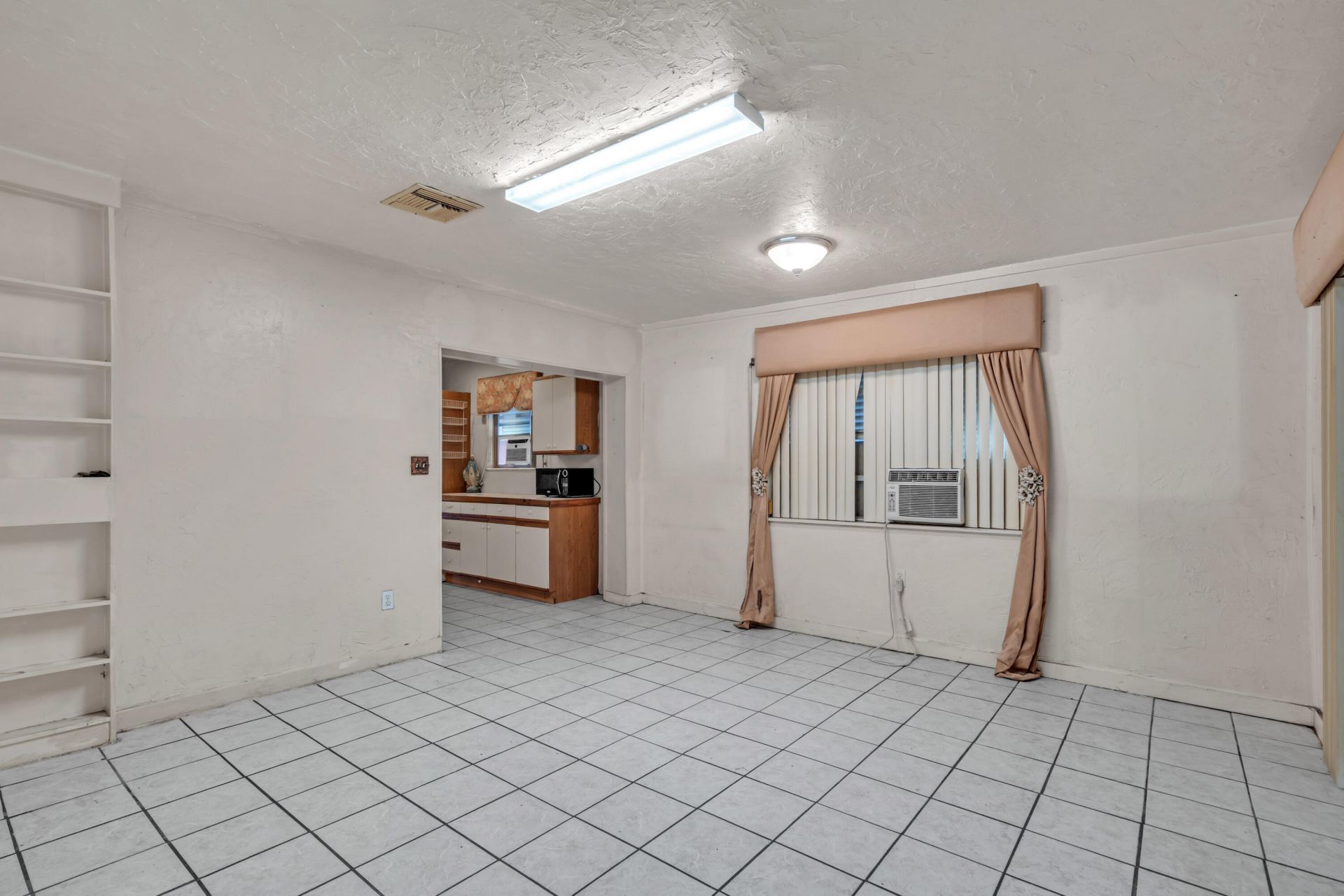 7831 NW 30th Street, Hollywood, FL 33024 Photo