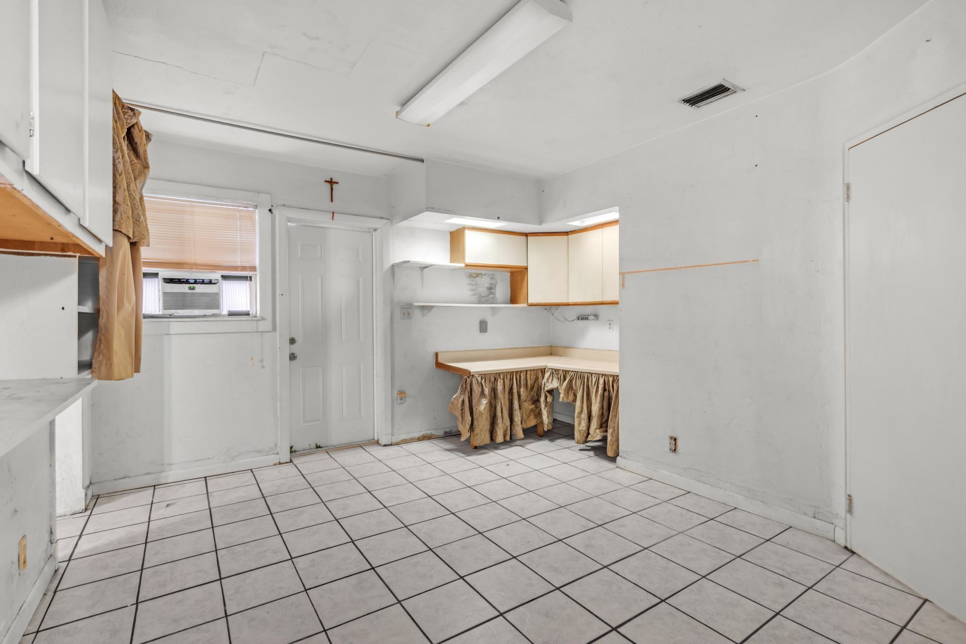7831 NW 30th Street, Hollywood, FL 33024 Photo