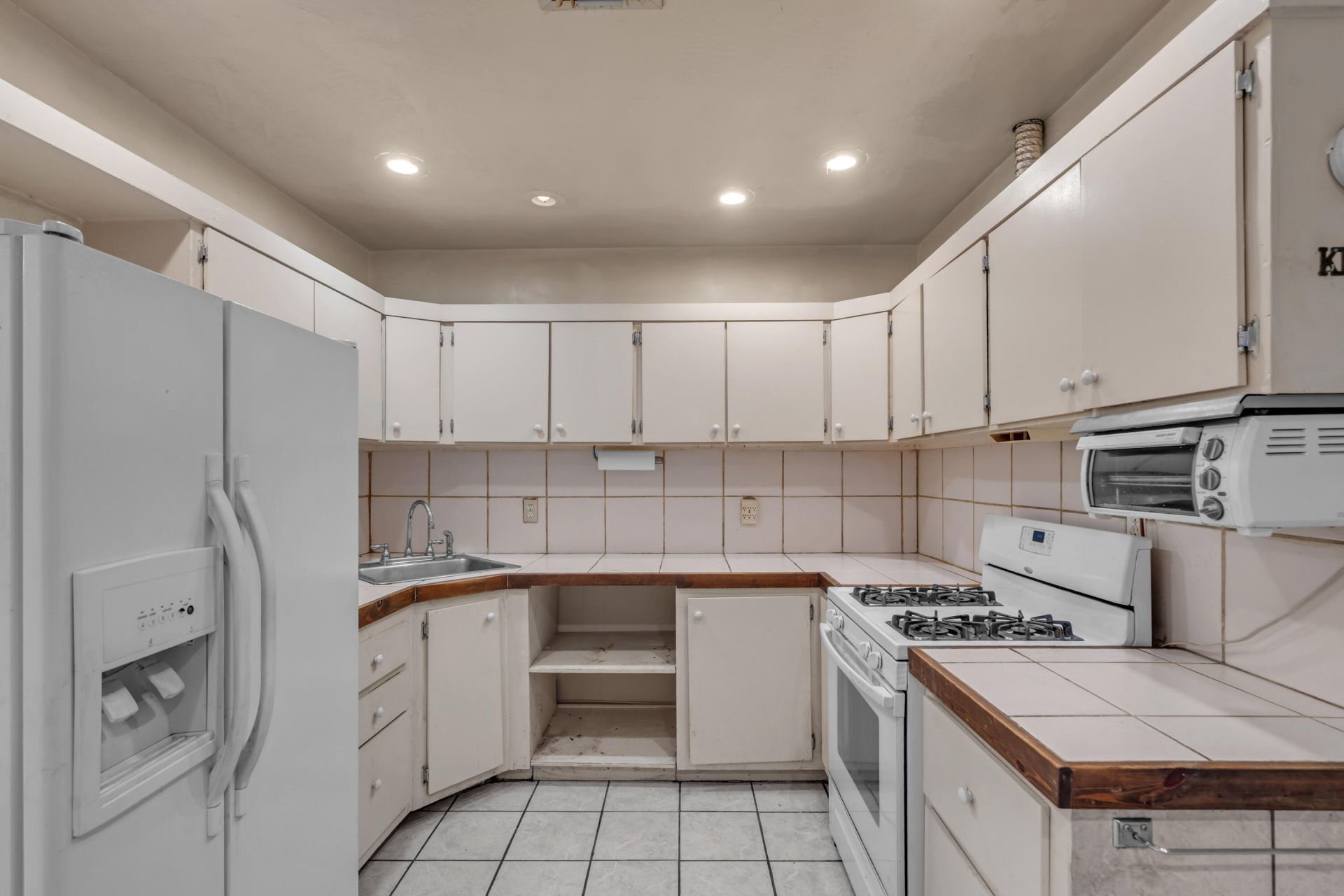 7831 NW 30th Street, Hollywood, FL 33024 Photo