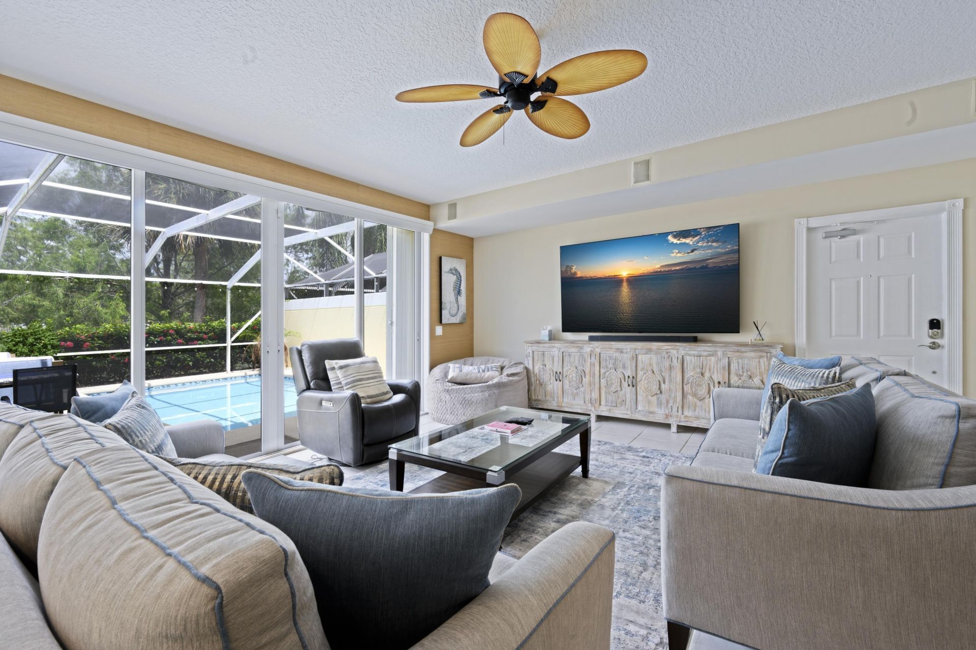 435 Capistrano Drive, Palm Beach Gardens, FL 33410 Photo