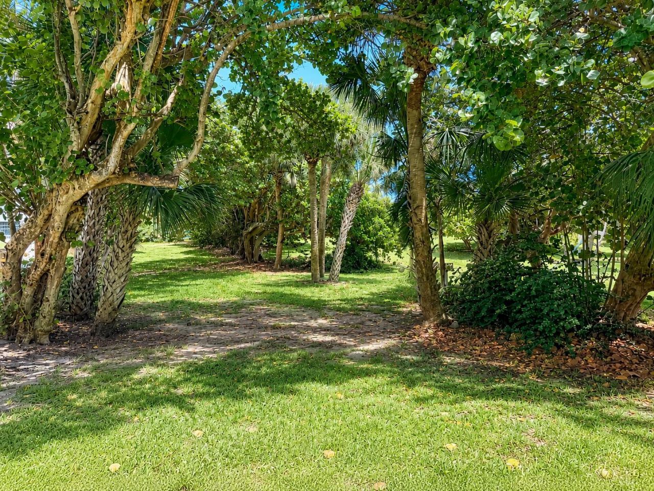 4501 S Ocean Boulevard, Unit D4, South Palm Beach, FL 33480 Photo
