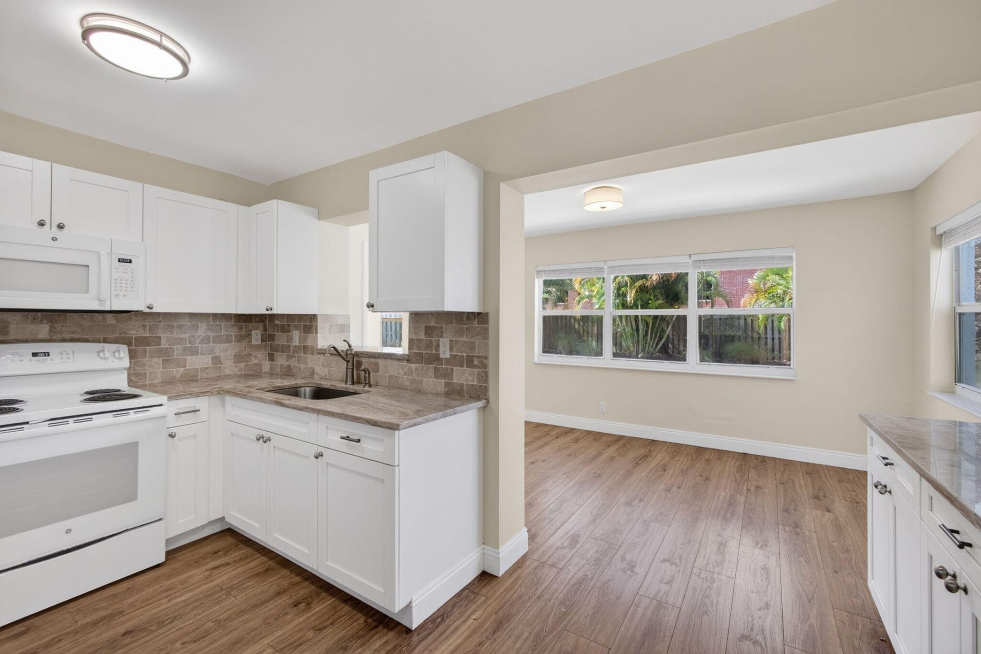 1333 W 31st Street, Riviera Beach, FL 33404 Photo