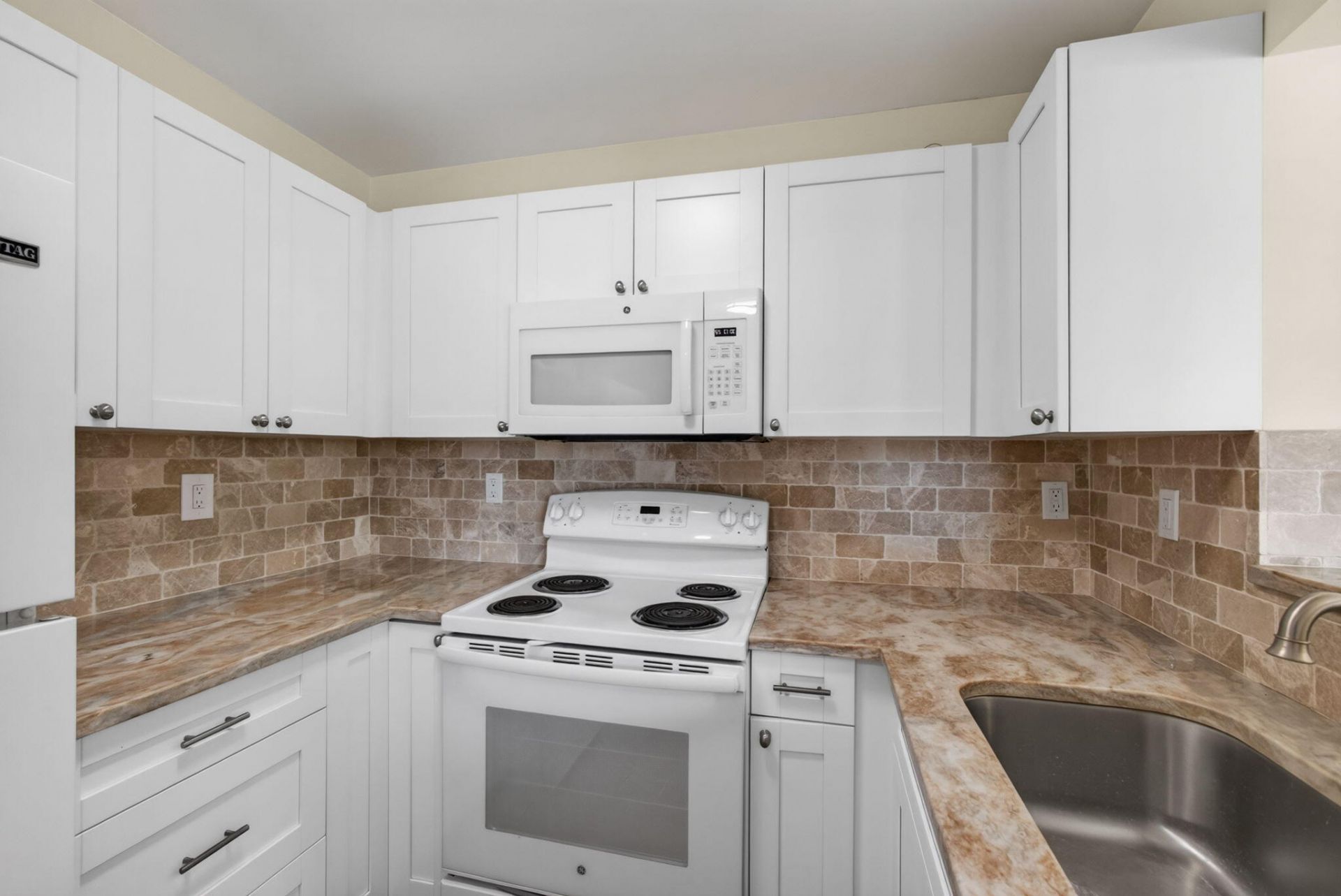 1333 W 31st Street, Riviera Beach, FL 33404 Photo