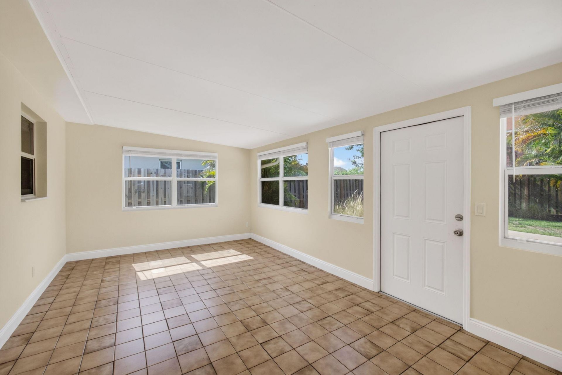 1333 W 31st Street, Riviera Beach, FL 33404 Photo