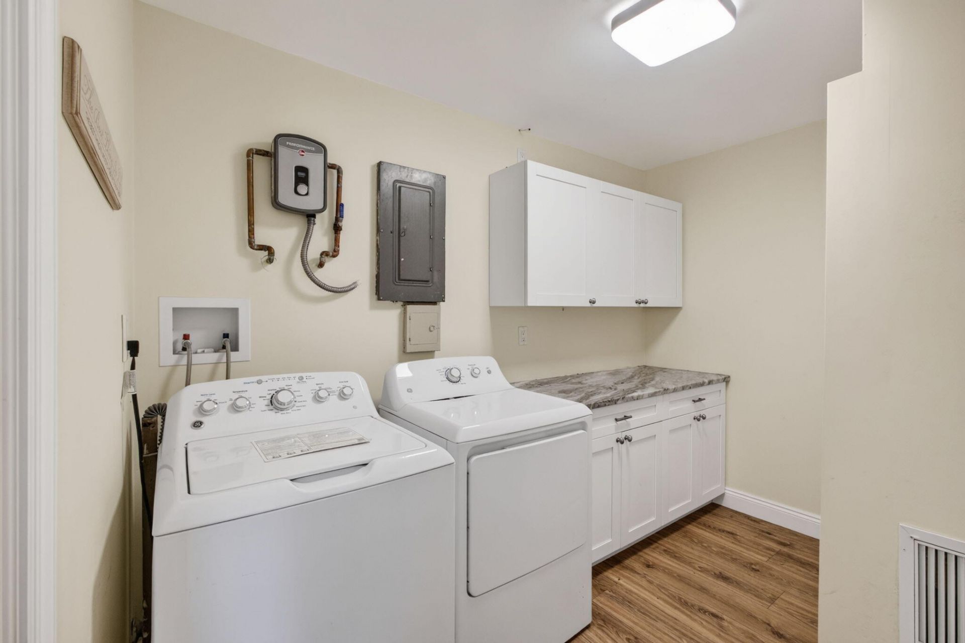 1333 W 31st Street, Riviera Beach, FL 33404 Photo