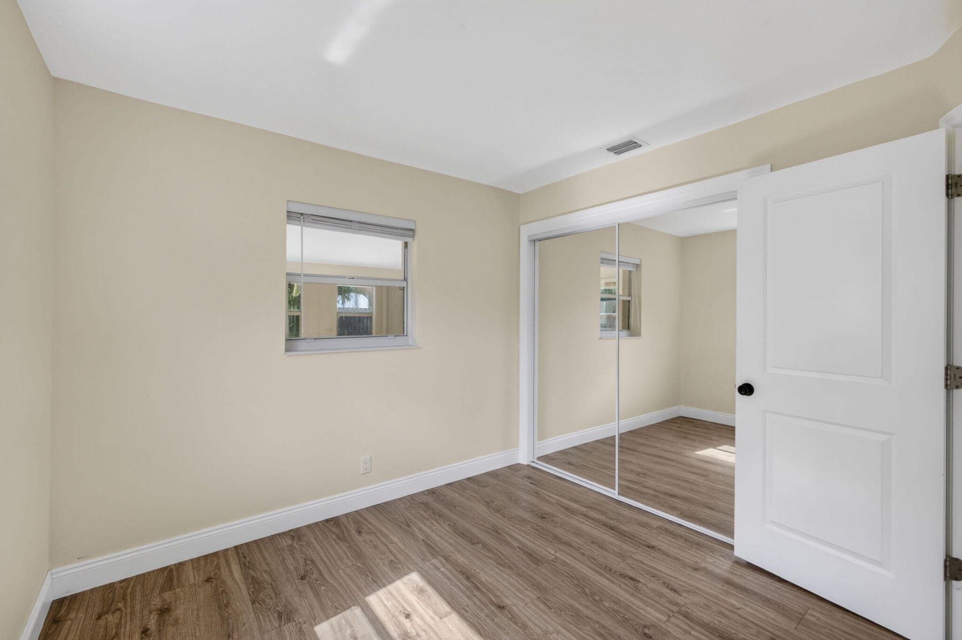 1333 W 31st Street, Riviera Beach, FL 33404 Photo