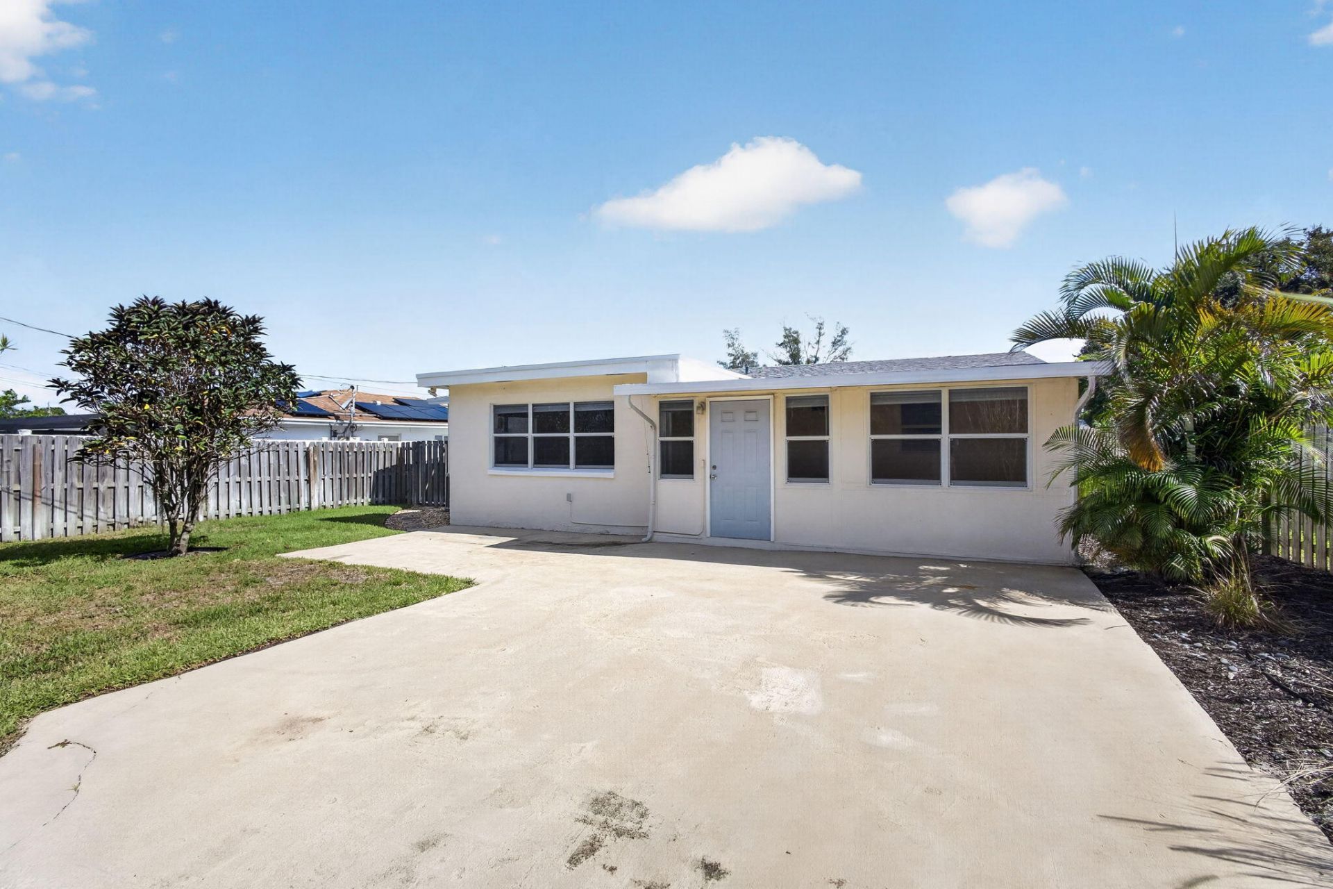 1333 W 31st Street, Riviera Beach, FL 33404 Photo