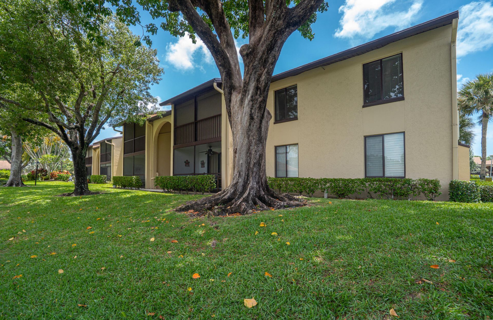 610 Sea Pine Way, Unit H2, Greenacres, FL 33415 Photo