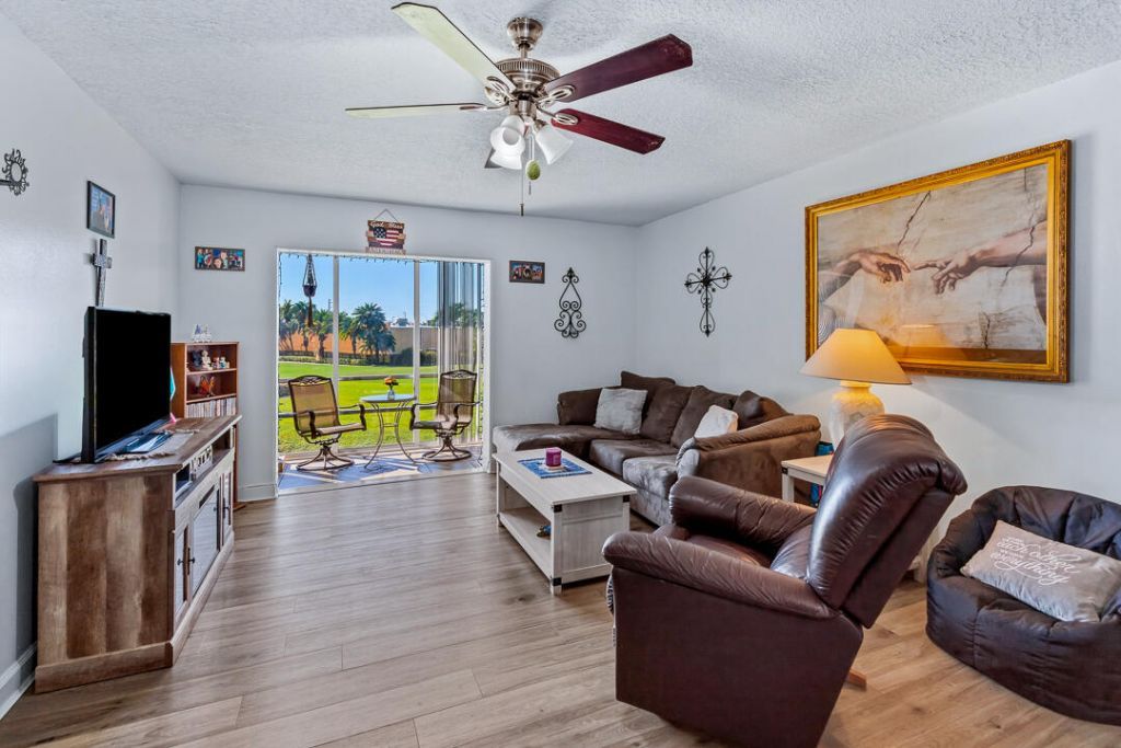 1975 SW Palm City Road, Unit G, Stuart, FL 34994 Photo