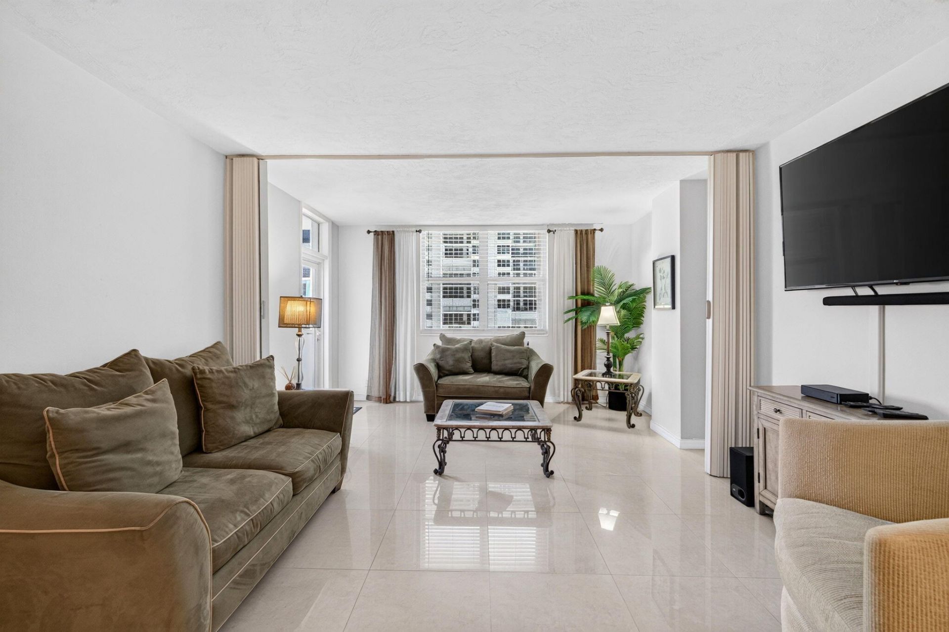 4250 Galt Ocean Drive, Unit 12g, Fort Lauderdale, FL 33308 Photo