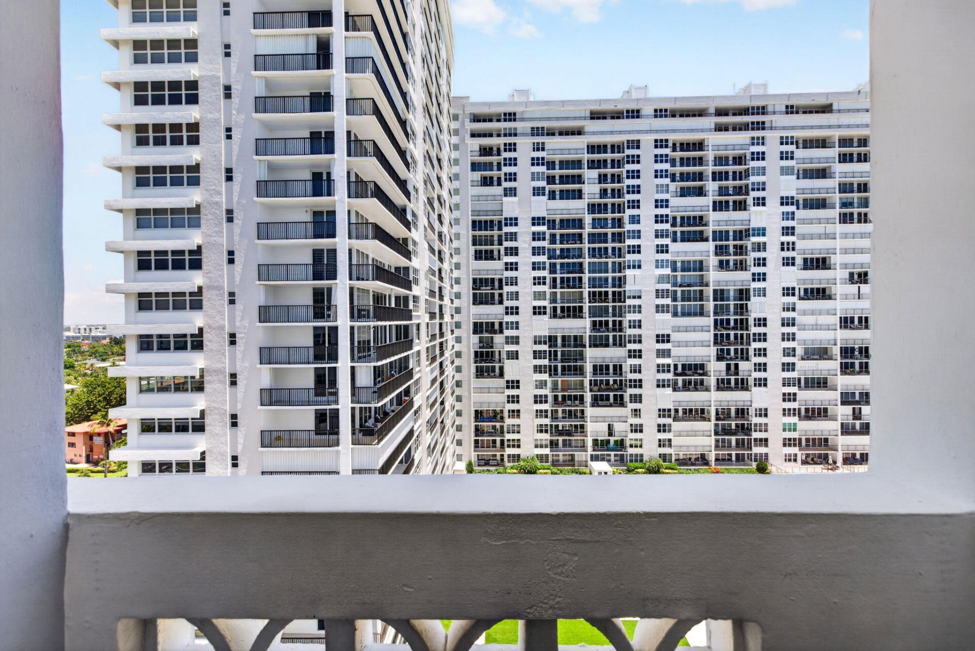 4250 Galt Ocean Drive, Unit 12g, Fort Lauderdale, FL 33308 Photo