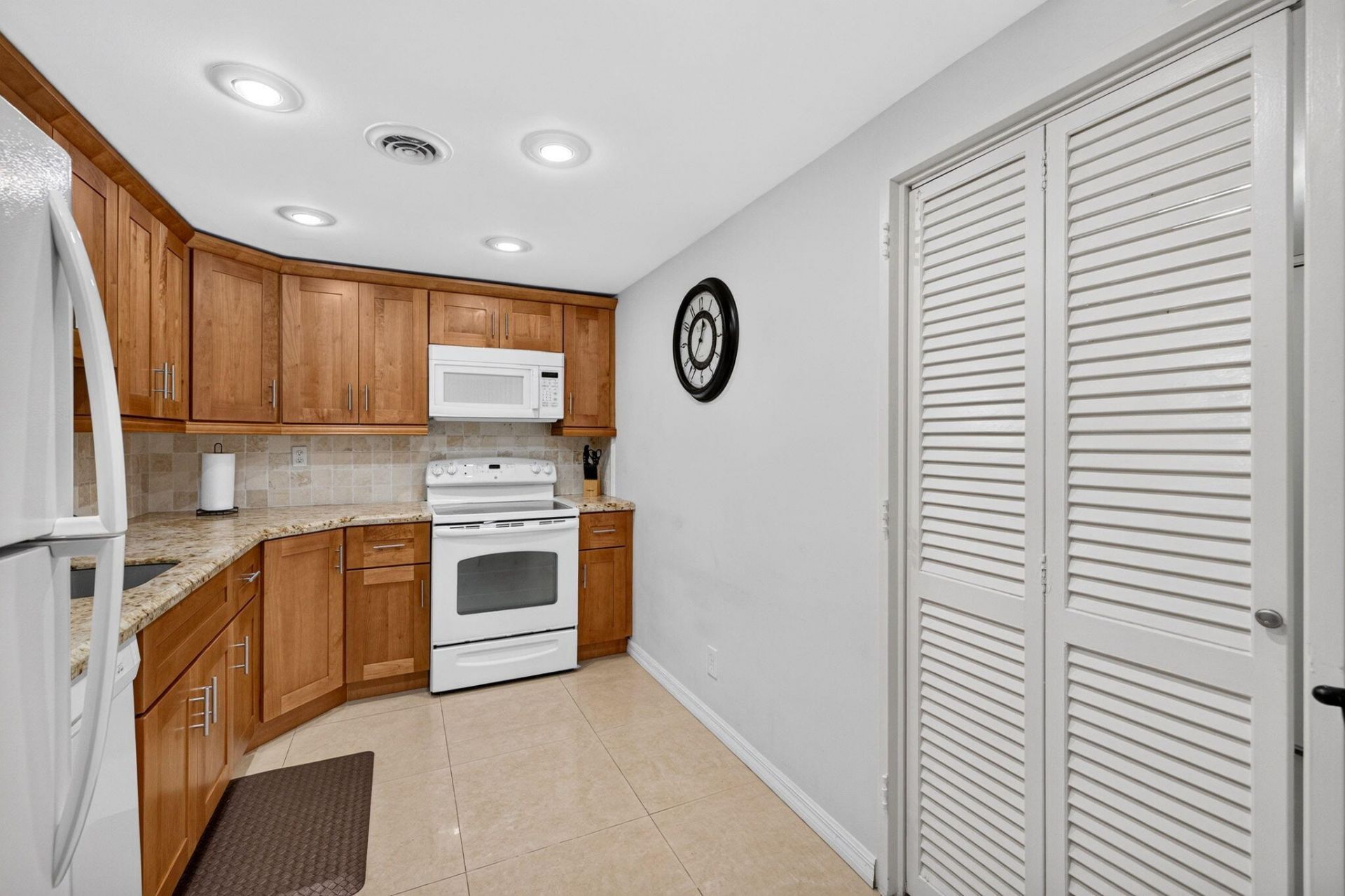 4250 Galt Ocean Drive, Unit 12g, Fort Lauderdale, FL 33308 Photo
