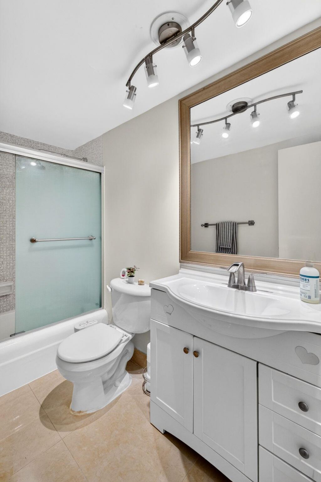 4250 Galt Ocean Drive, Unit 12g, Fort Lauderdale, FL 33308 Photo