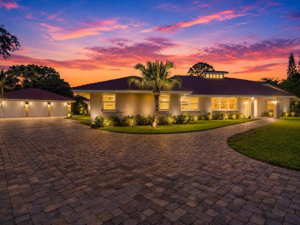 22829 Horse Shoe Way, Boca Raton, FL 33428