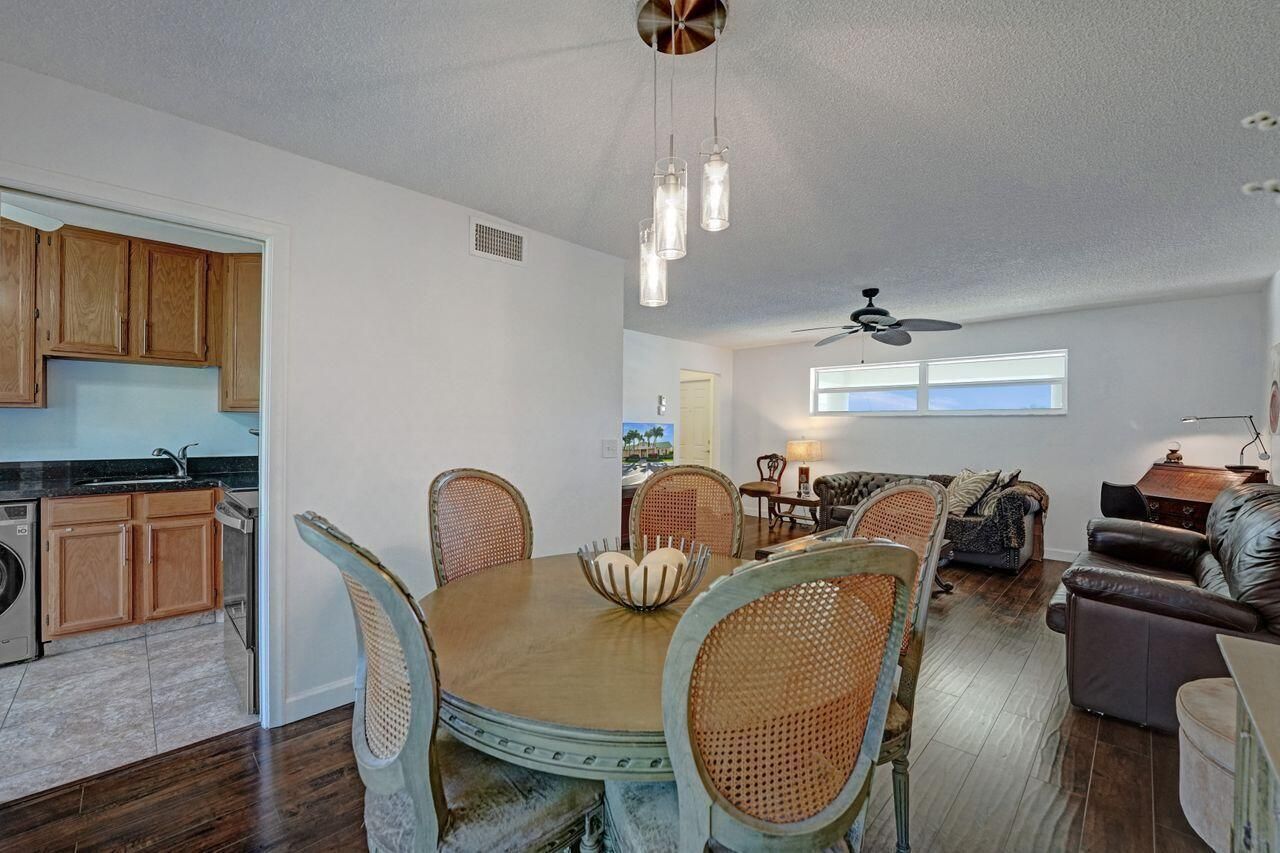 35 Colonial Club Drive, Unit 203, Boynton Beach, FL 33435 Photo