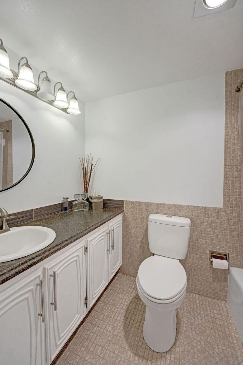 35 Colonial Club Drive, Unit 203, Boynton Beach, FL 33435 Photo