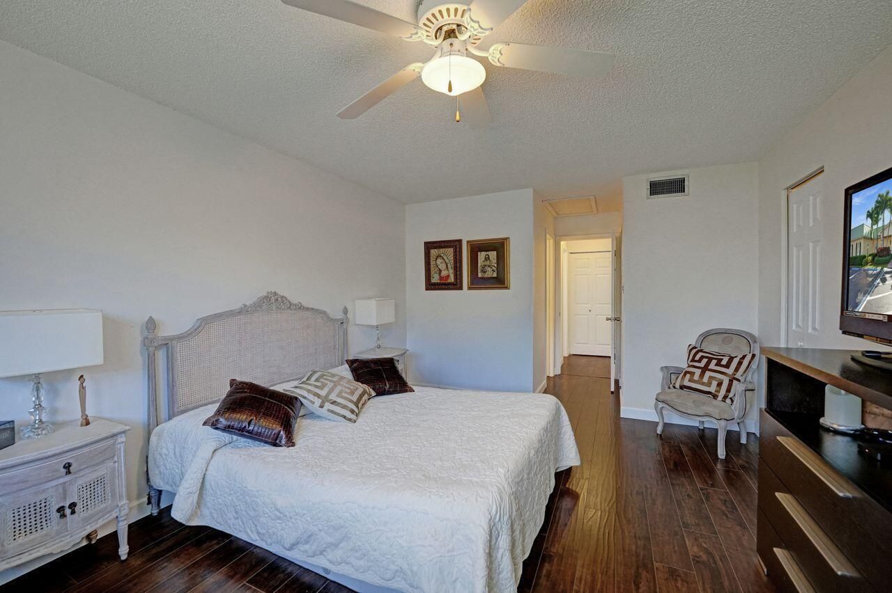 35 Colonial Club Drive, Unit 203, Boynton Beach, FL 33435 Photo