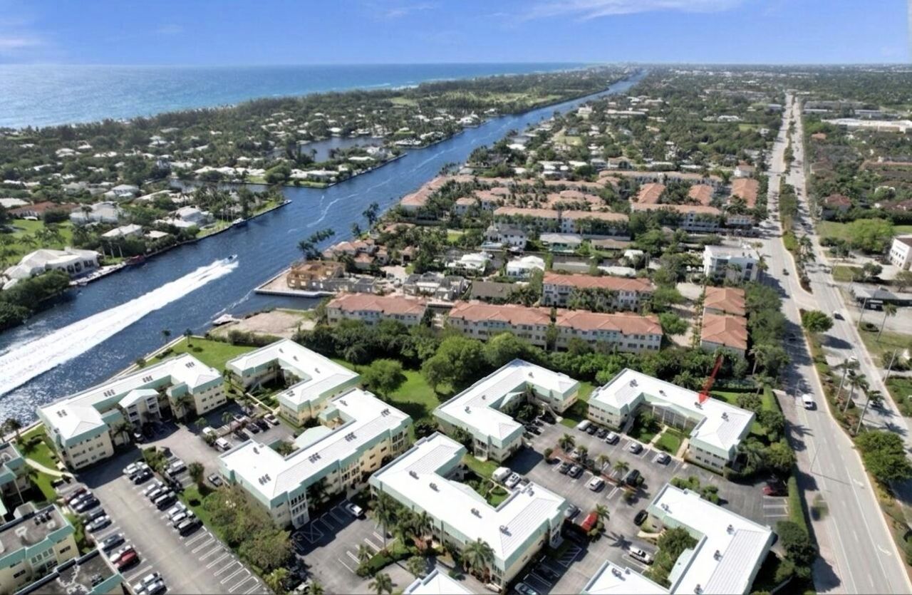 35 Colonial Club Drive, Unit 203, Boynton Beach, FL 33435 Photo