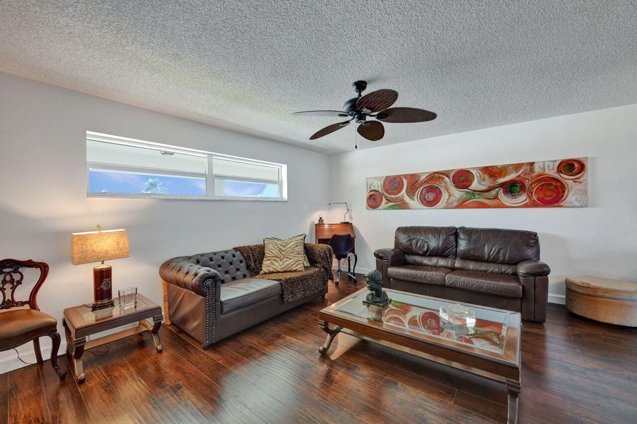 35 Colonial Club Drive, Unit 203, Boynton Beach, FL 33435 Photo