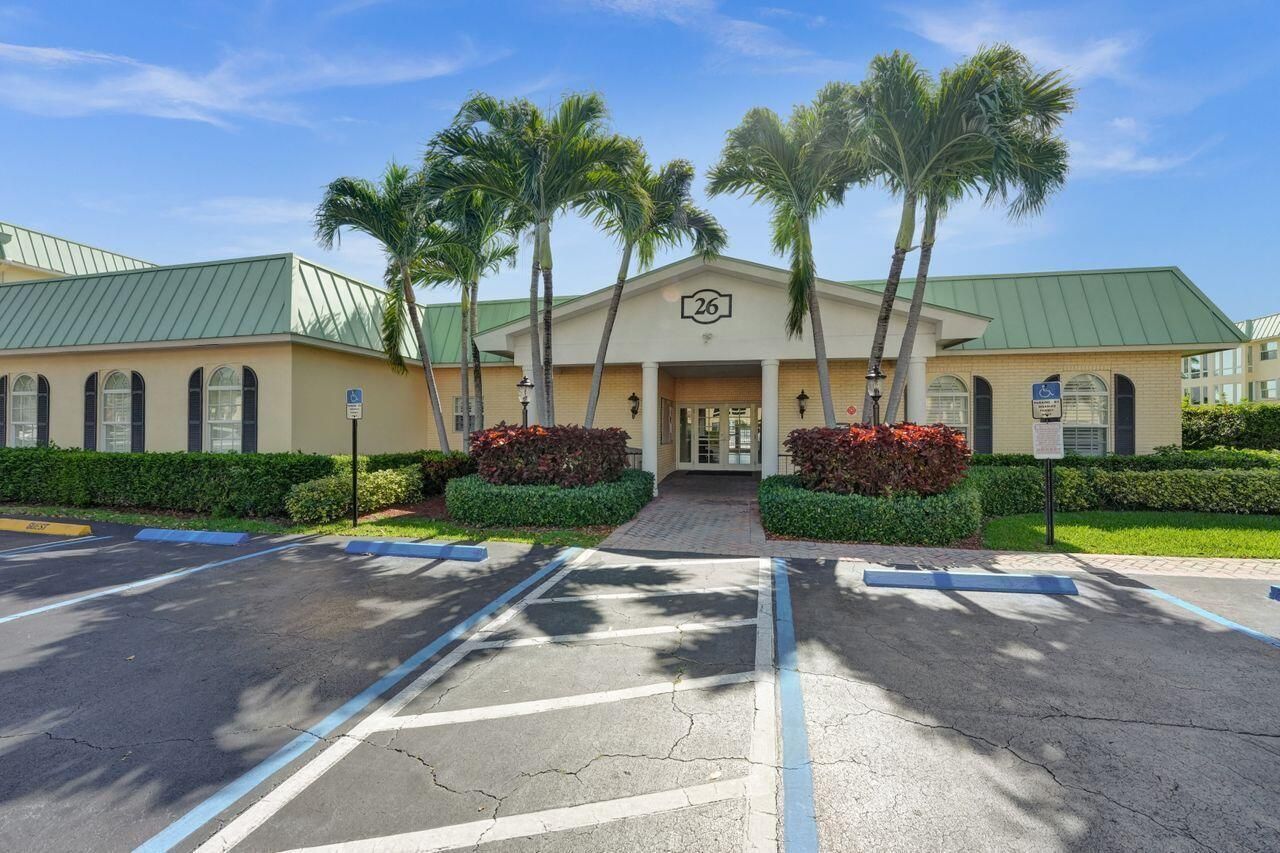 35 Colonial Club Drive, Unit 203, Boynton Beach, FL 33435 Photo