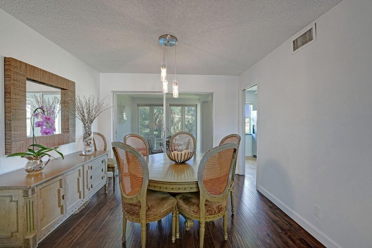 35 Colonial Club Drive, Unit 203, Boynton Beach, FL 33435 Photo