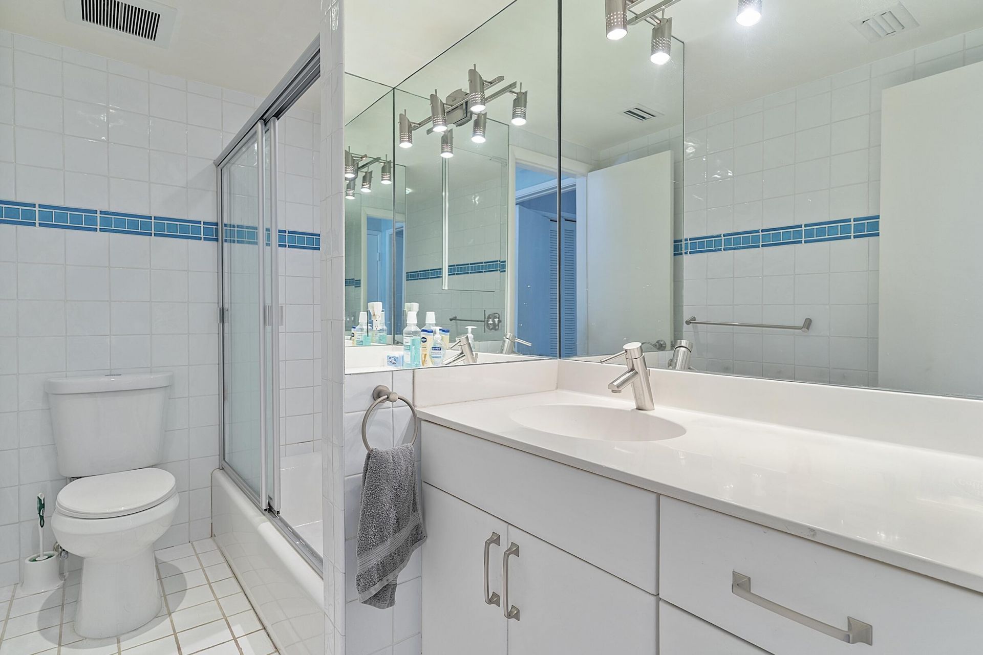 1535 SE 15th Street, Unit 206, Fort Lauderdale, FL 33316 Photo