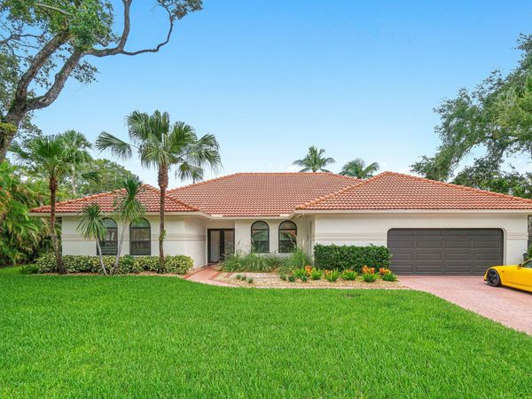 3615 SW 24th Lane, Delray Beach, FL 33445